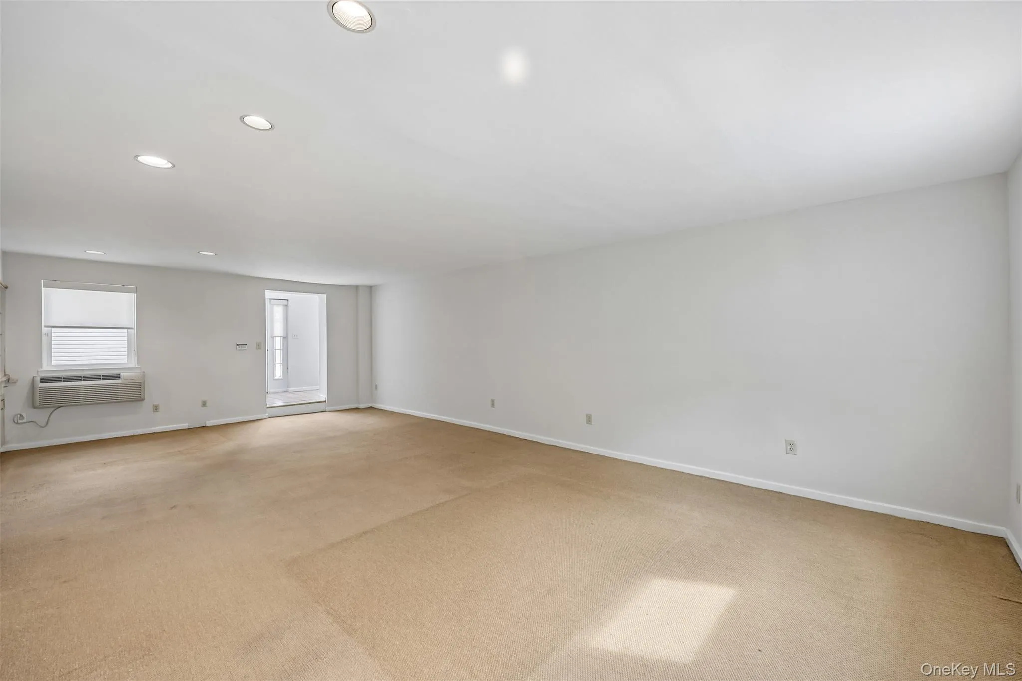 1331 Broadway, Hempstead, NY, 2 Bedrooms Bedrooms, 5 Rooms Rooms,2 BathroomsBathrooms,Residential Sale,For Rent,Broadway,0,997603 1331 Broadway, Hempstead, NY, 2 Bedrooms Bedrooms, 5 Rooms Rooms,2 BathroomsBathrooms,Residential Sale,For Rent,Broadway,0,997603