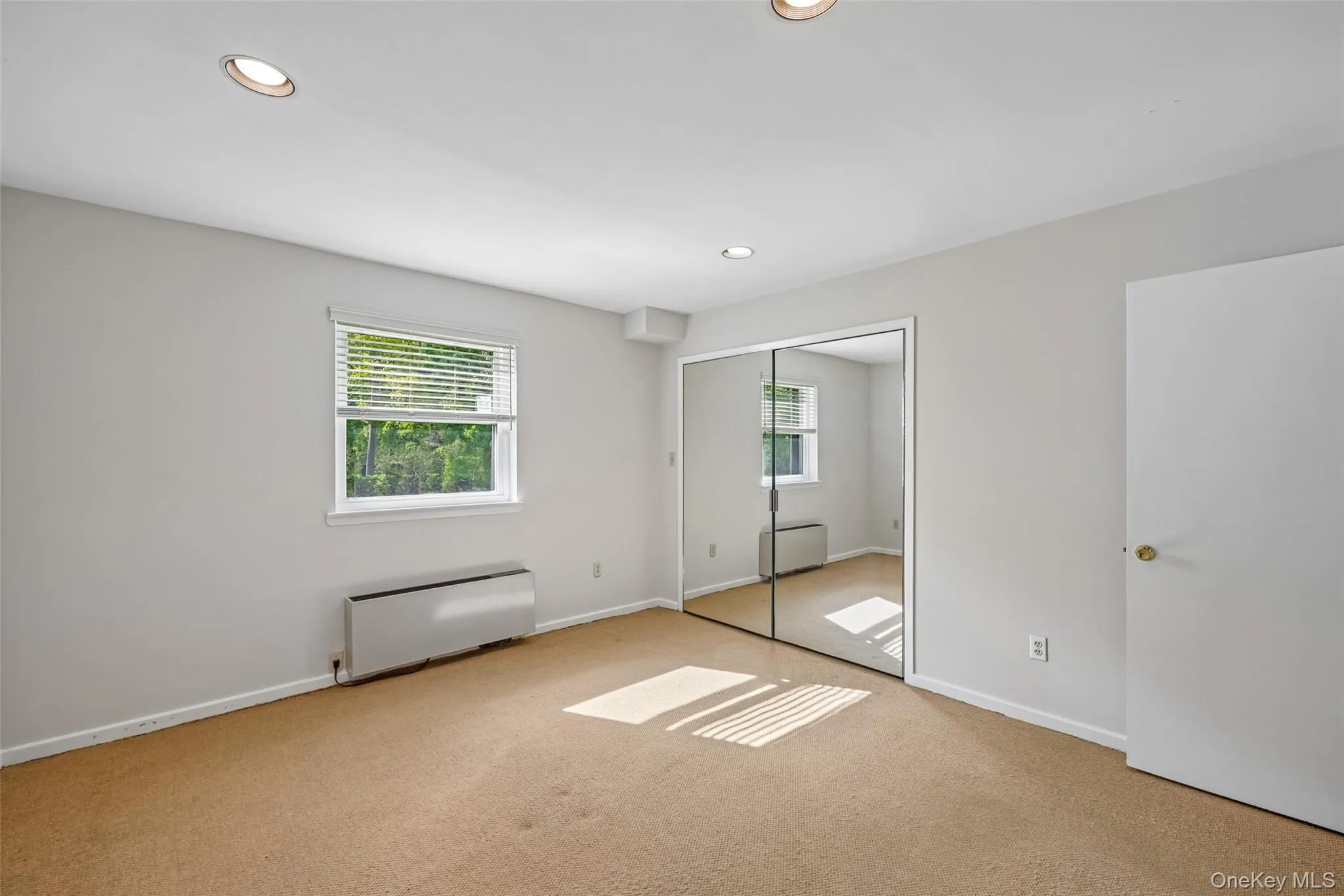 1331 Broadway, Hempstead, NY, 2 Bedrooms Bedrooms, 5 Rooms Rooms,2 BathroomsBathrooms,Residential Sale,For Rent,Broadway,0,997603 1331 Broadway, Hempstead, NY, 2 Bedrooms Bedrooms, 5 Rooms Rooms,2 BathroomsBathrooms,Residential Sale,For Rent,Broadway,0,997603