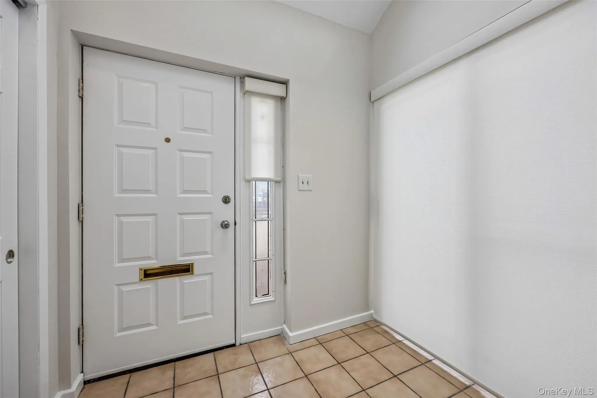 1331 Broadway, Hempstead, NY, 2 Bedrooms Bedrooms, 5 Rooms Rooms,2 BathroomsBathrooms,Residential Sale,For Rent,Broadway,0,997603 1331 Broadway, Hempstead, NY, 2 Bedrooms Bedrooms, 5 Rooms Rooms,2 BathroomsBathrooms,Residential Sale,For Rent,Broadway,0,997603