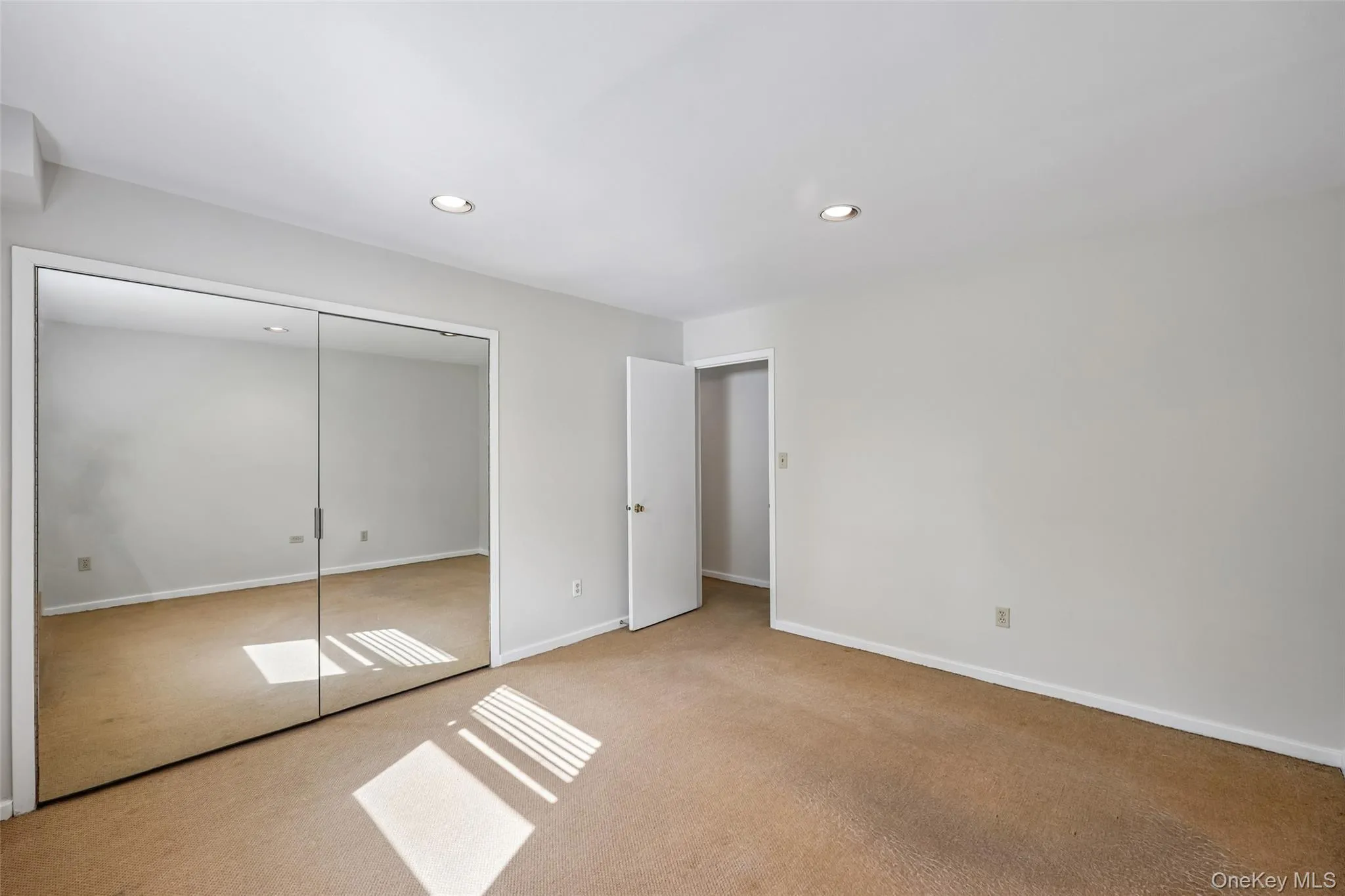 1331 Broadway, Hempstead, NY, 2 Bedrooms Bedrooms, 5 Rooms Rooms,2 BathroomsBathrooms,Residential Sale,For Rent,Broadway,0,997603 1331 Broadway, Hempstead, NY, 2 Bedrooms Bedrooms, 5 Rooms Rooms,2 BathroomsBathrooms,Residential Sale,For Rent,Broadway,0,997603