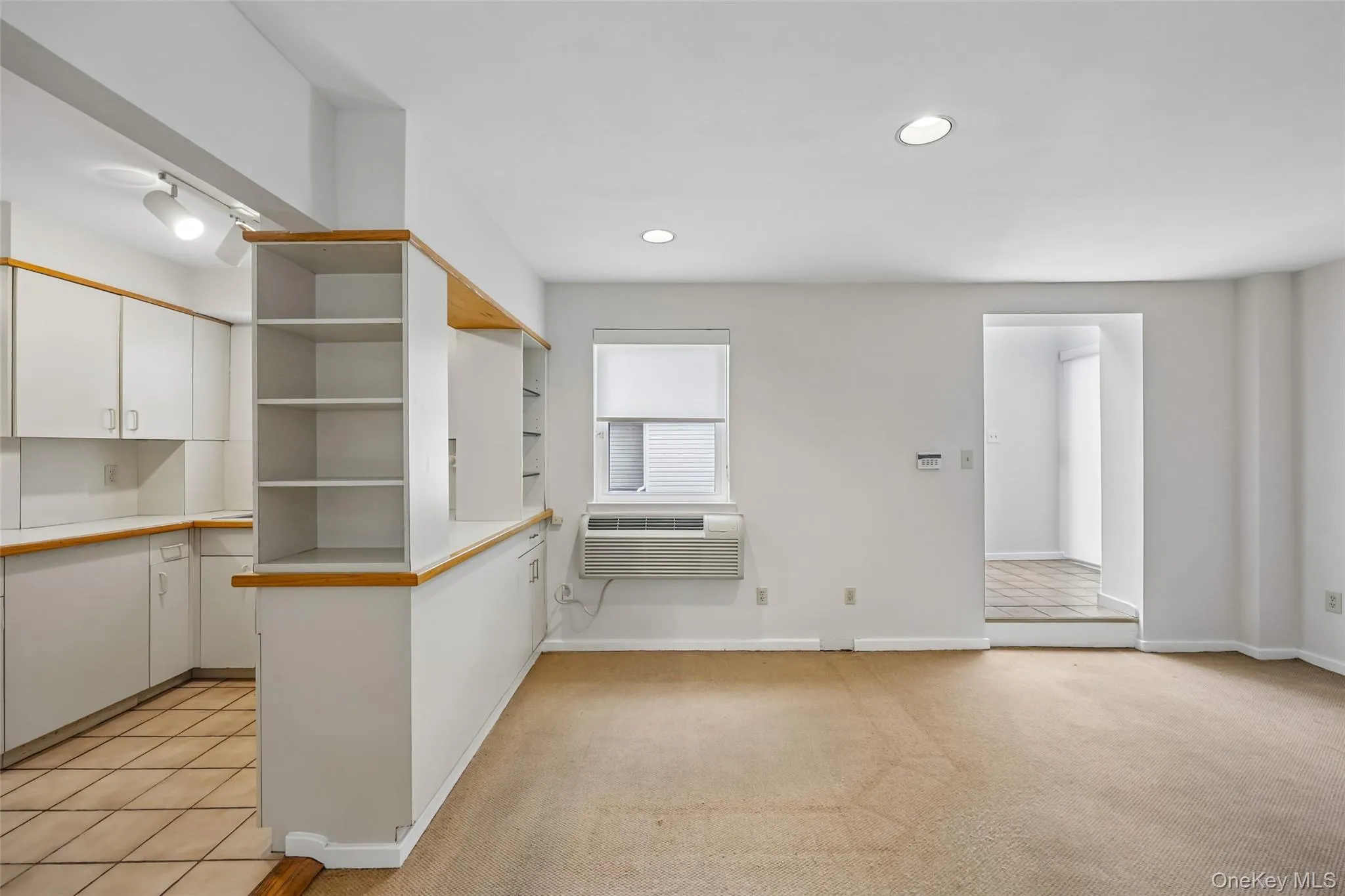 1331 Broadway, Hempstead, NY, 2 Bedrooms Bedrooms, 5 Rooms Rooms,2 BathroomsBathrooms,Residential Sale,For Rent,Broadway,0,997603 1331 Broadway, Hempstead, NY, 2 Bedrooms Bedrooms, 5 Rooms Rooms,2 BathroomsBathrooms,Residential Sale,For Rent,Broadway,0,997603