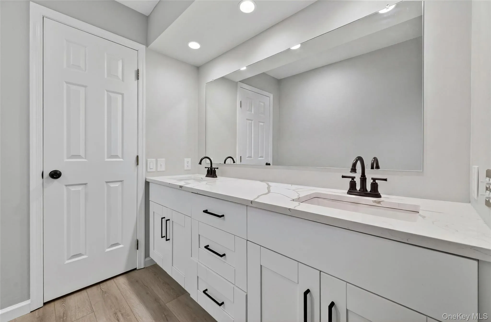 2 Scandell Court, Stony Point, NY, 4 Bedrooms Bedrooms, 8 Rooms Rooms,2 BathroomsBathrooms,Residential,For Rent,Scandell,0,997605 2 Scandell Court, Stony Point, NY, 4 Bedrooms Bedrooms, 8 Rooms Rooms,2 BathroomsBathrooms,Residential,For Rent,Scandell,0,997605