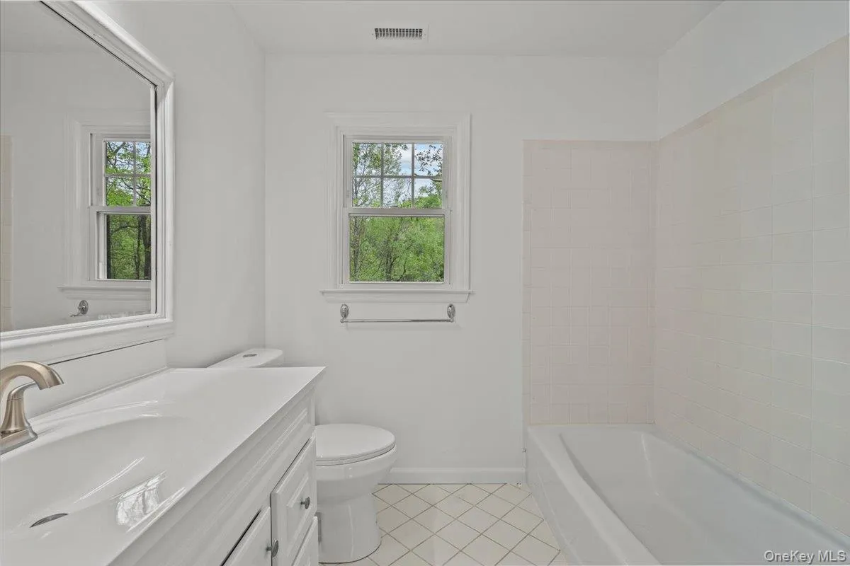 10 Silvermine Drive, Lewisboro, NY, 4 Bedrooms Bedrooms, 9 Rooms Rooms,2 BathroomsBathrooms,Residential,For Rent,Silvermine,0,997610 10 Silvermine Drive, Lewisboro, NY, 4 Bedrooms Bedrooms, 9 Rooms Rooms,2 BathroomsBathrooms,Residential,For Rent,Silvermine,0,997610