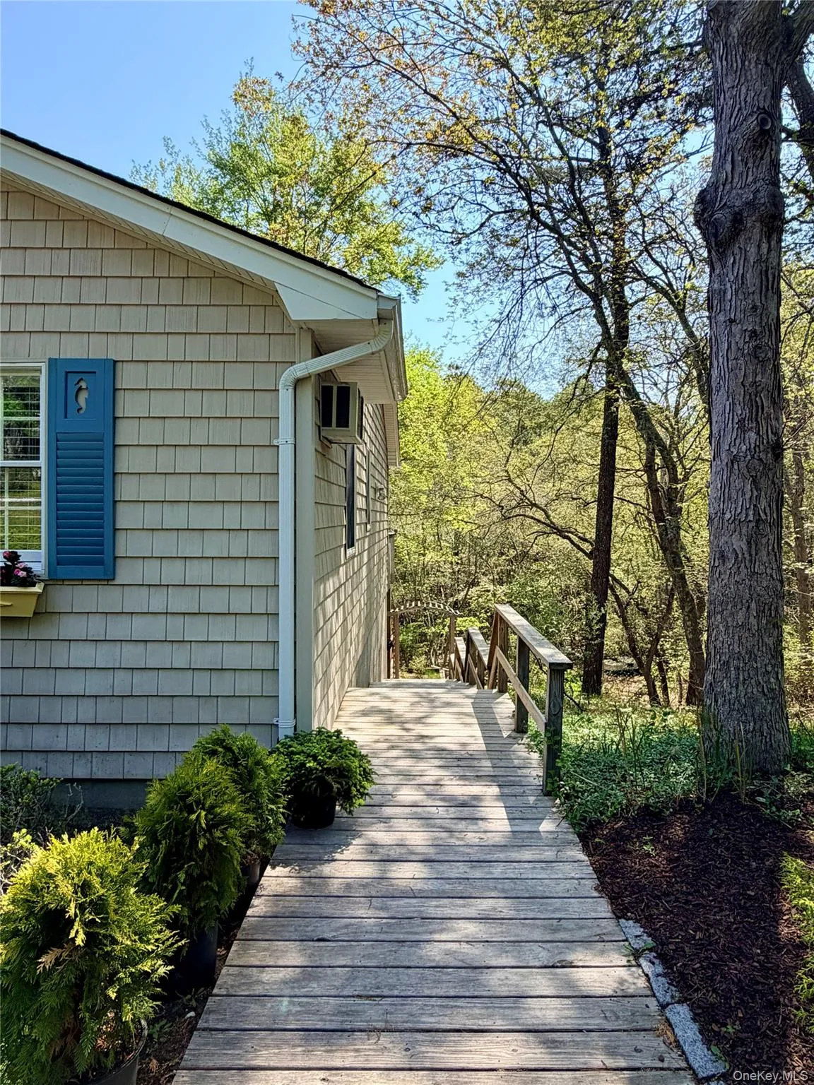 18 Beaver Lane, Southampton, NY, 4 Bedrooms Bedrooms, 9 Rooms Rooms,4 BathroomsBathrooms,Residential,For Rent,Beaver,0,997616 18 Beaver Lane, Southampton, NY, 4 Bedrooms Bedrooms, 9 Rooms Rooms,4 BathroomsBathrooms,Residential,For Rent,Beaver,0,997616