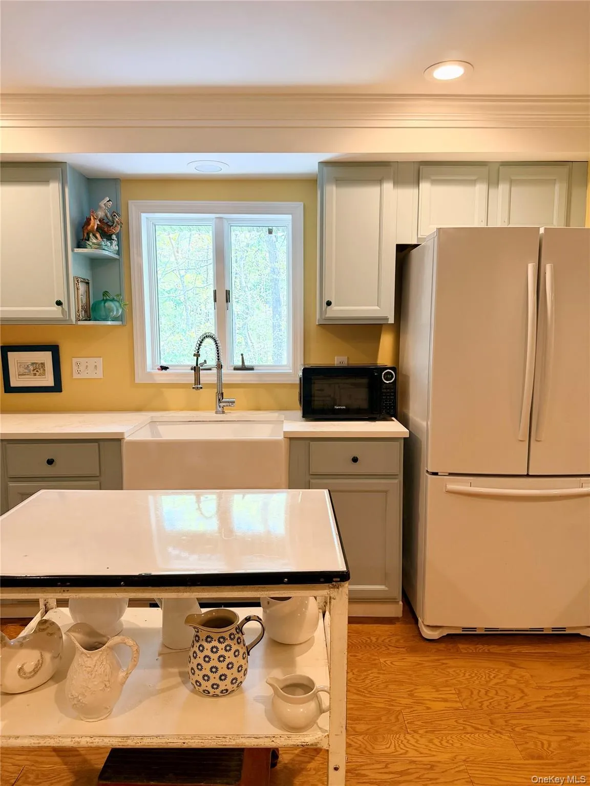18 Beaver Lane, Southampton, NY, 4 Bedrooms Bedrooms, 9 Rooms Rooms,4 BathroomsBathrooms,Residential,For Rent,Beaver,0,997616 18 Beaver Lane, Southampton, NY, 4 Bedrooms Bedrooms, 9 Rooms Rooms,4 BathroomsBathrooms,Residential,For Rent,Beaver,0,997616