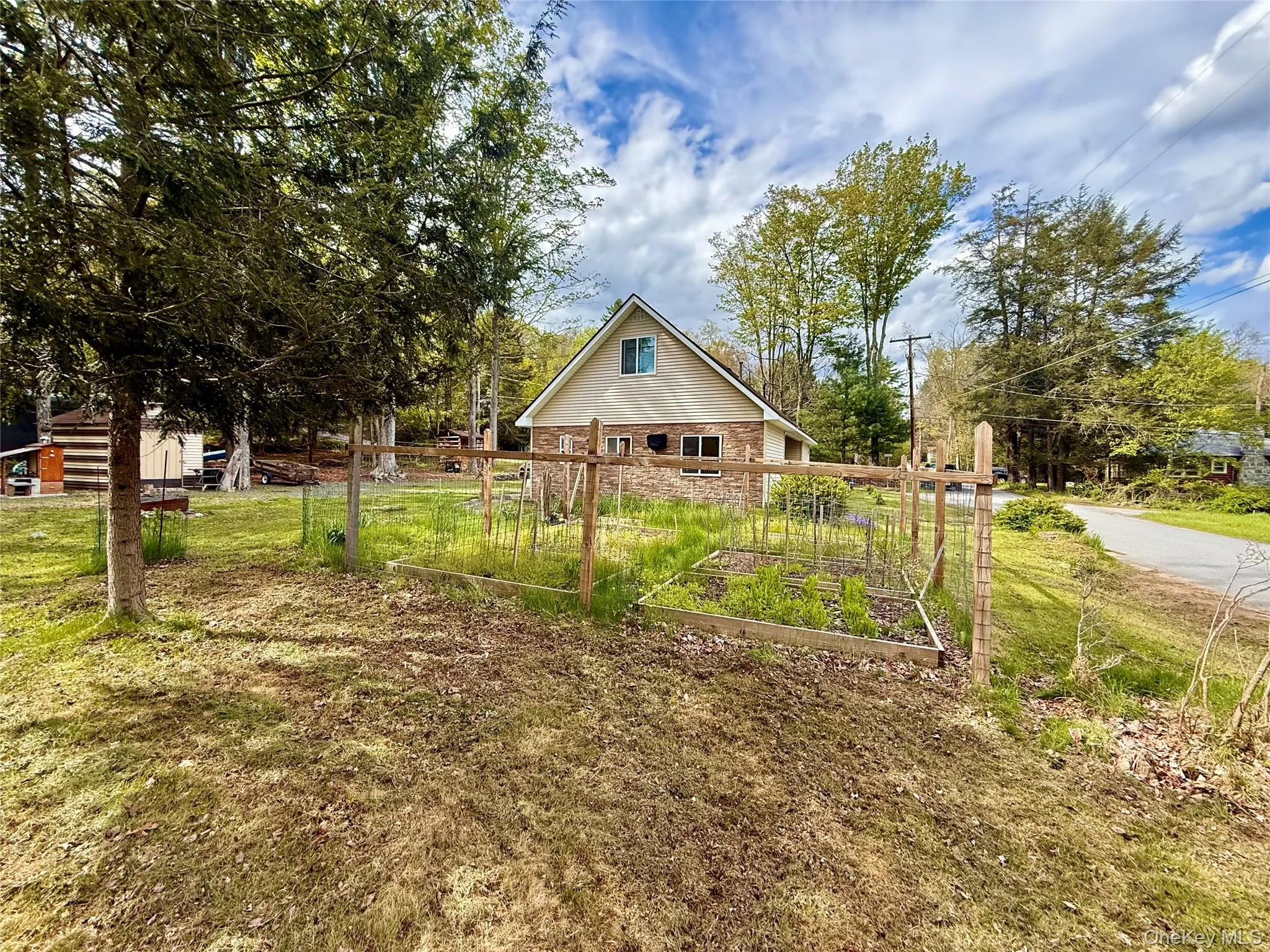 23 Woodland Way, Bethel, NY, 3 Bedrooms Bedrooms, 7 Rooms Rooms,2 BathroomsBathrooms,Residential Sale,For Rent,Woodland,0,997620 23 Woodland Way, Bethel, NY, 3 Bedrooms Bedrooms, 7 Rooms Rooms,2 BathroomsBathrooms,Residential Sale,For Rent,Woodland,0,997620