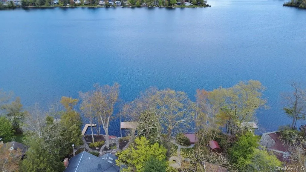 116 Lake Shore Drive, Thompson, NY, 4 Bedrooms Bedrooms, 8 Rooms Rooms,3 BathroomsBathrooms,Residential,For Rent,Lake Shore,0,997626 116 Lake Shore Drive, Thompson, NY, 4 Bedrooms Bedrooms, 8 Rooms Rooms,3 BathroomsBathrooms,Residential,For Rent,Lake Shore,0,997626