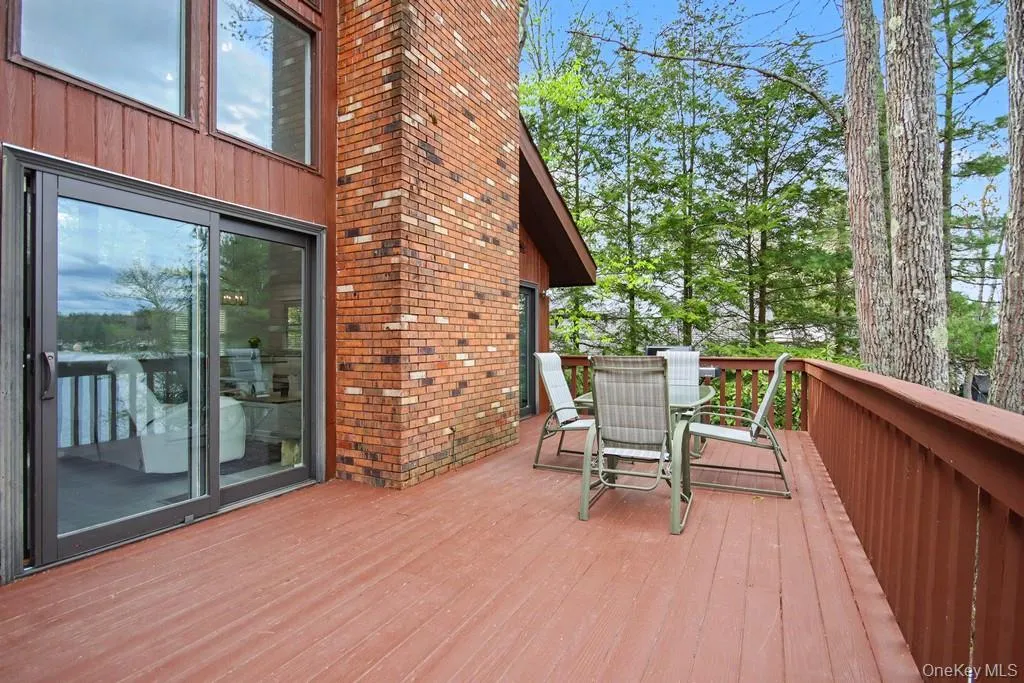 116 Lake Shore Drive, Thompson, NY, 4 Bedrooms Bedrooms, 8 Rooms Rooms,3 BathroomsBathrooms,Residential,For Rent,Lake Shore,0,997626 116 Lake Shore Drive, Thompson, NY, 4 Bedrooms Bedrooms, 8 Rooms Rooms,3 BathroomsBathrooms,Residential,For Rent,Lake Shore,0,997626