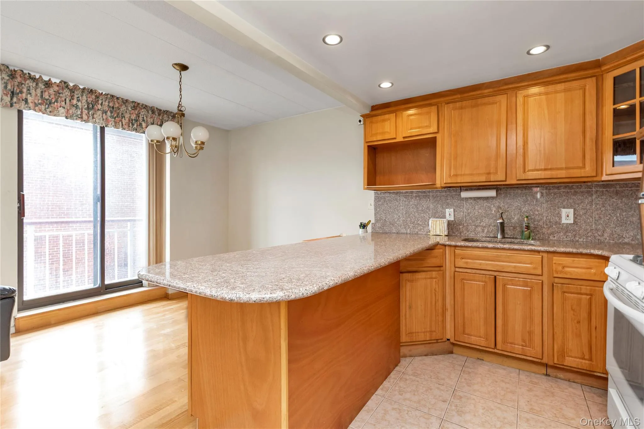 136-17 Maple Avenue, New York, NY, 2 Bedrooms Bedrooms, 5 Rooms Rooms,2 BathroomsBathrooms,Residential Sale,For Rent,Maple,0,997627 136-17 Maple Avenue, New York, NY, 2 Bedrooms Bedrooms, 5 Rooms Rooms,2 BathroomsBathrooms,Residential Sale,For Rent,Maple,0,997627