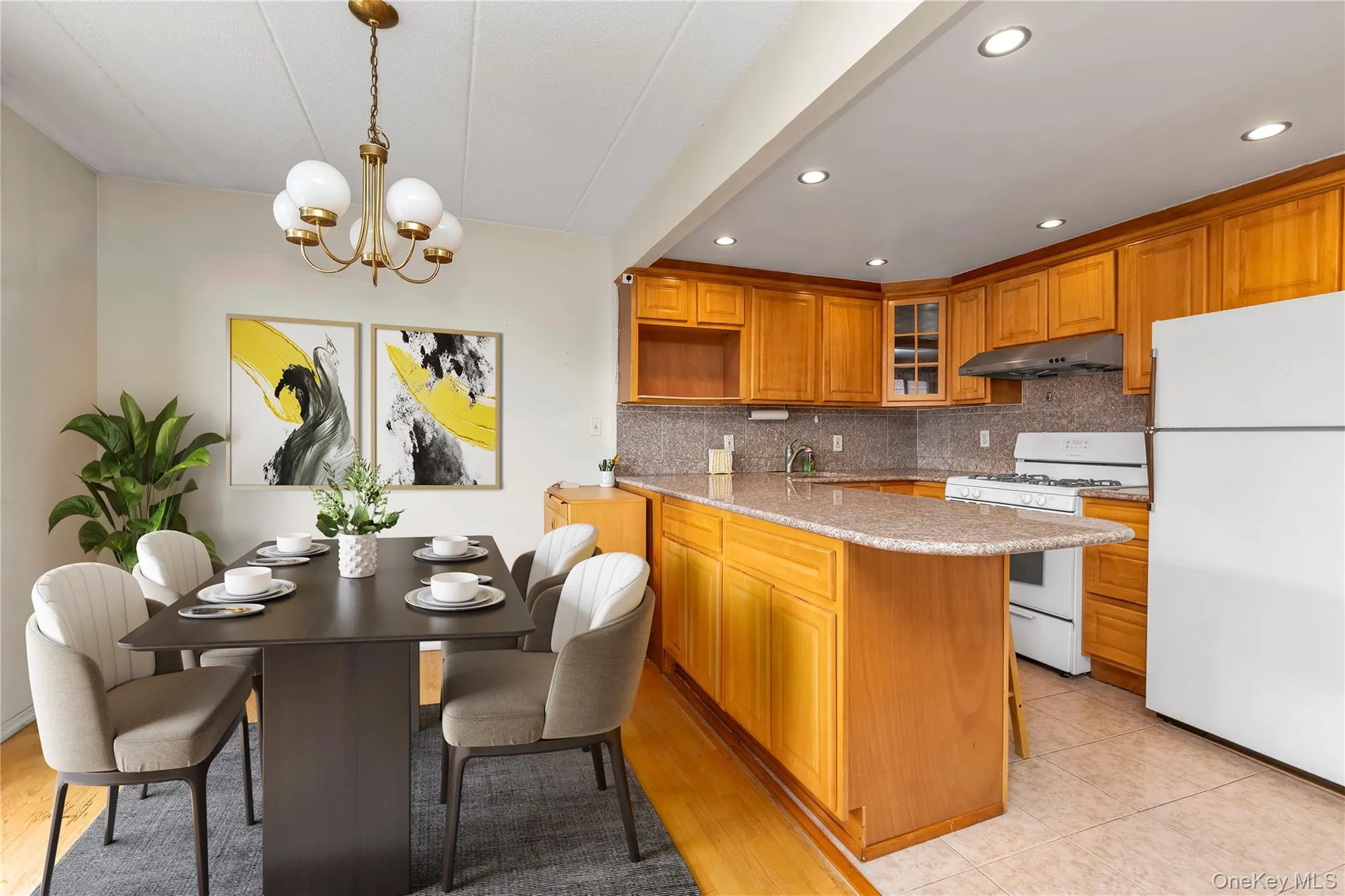 136-17 Maple Avenue, New York, NY, 2 Bedrooms Bedrooms, 5 Rooms Rooms,2 BathroomsBathrooms,Residential Sale,For Rent,Maple,0,997627 136-17 Maple Avenue, New York, NY, 2 Bedrooms Bedrooms, 5 Rooms Rooms,2 BathroomsBathrooms,Residential Sale,For Rent,Maple,0,997627