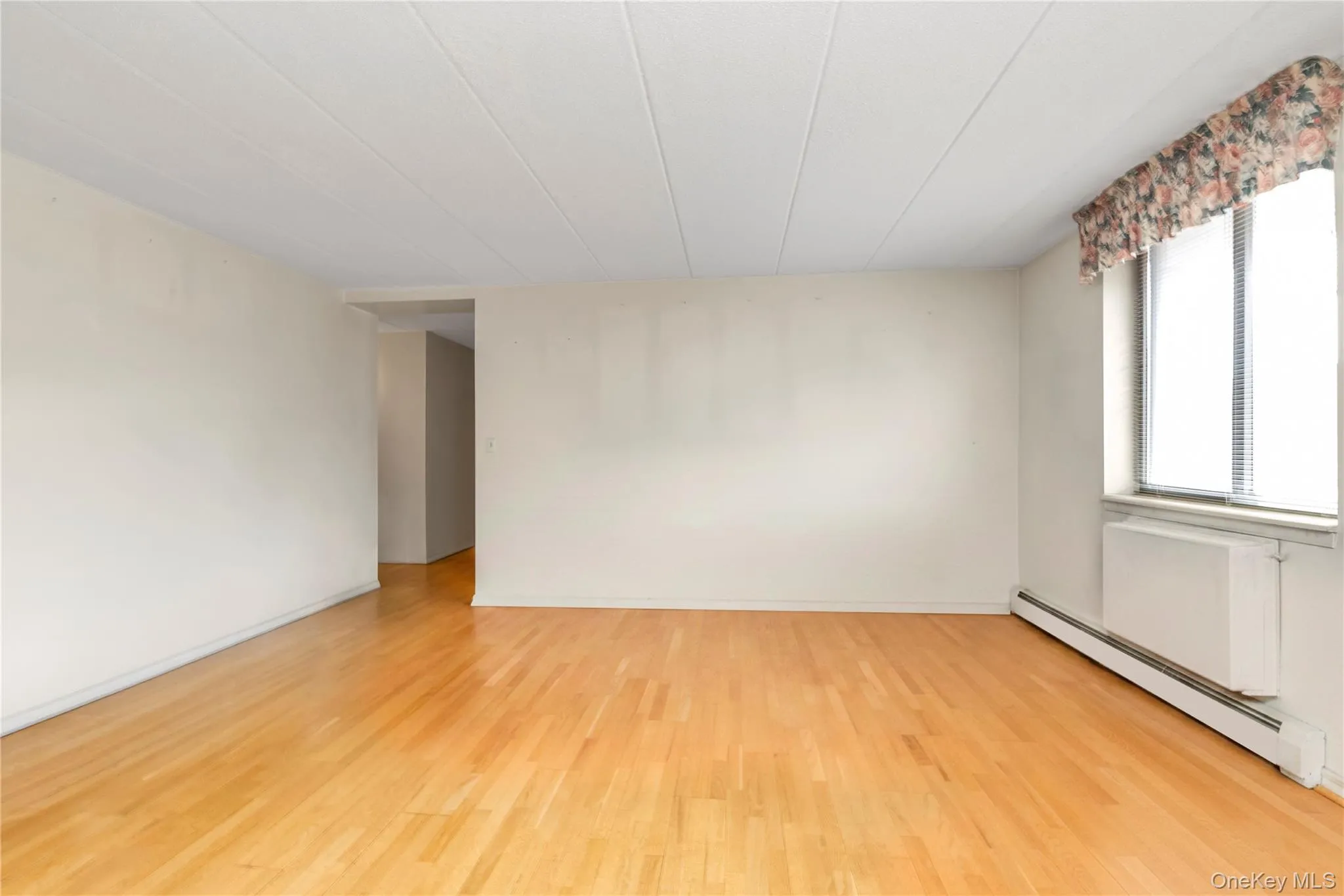 136-17 Maple Avenue, New York, NY, 2 Bedrooms Bedrooms, 5 Rooms Rooms,2 BathroomsBathrooms,Residential Sale,For Rent,Maple,0,997627 136-17 Maple Avenue, New York, NY, 2 Bedrooms Bedrooms, 5 Rooms Rooms,2 BathroomsBathrooms,Residential Sale,For Rent,Maple,0,997627