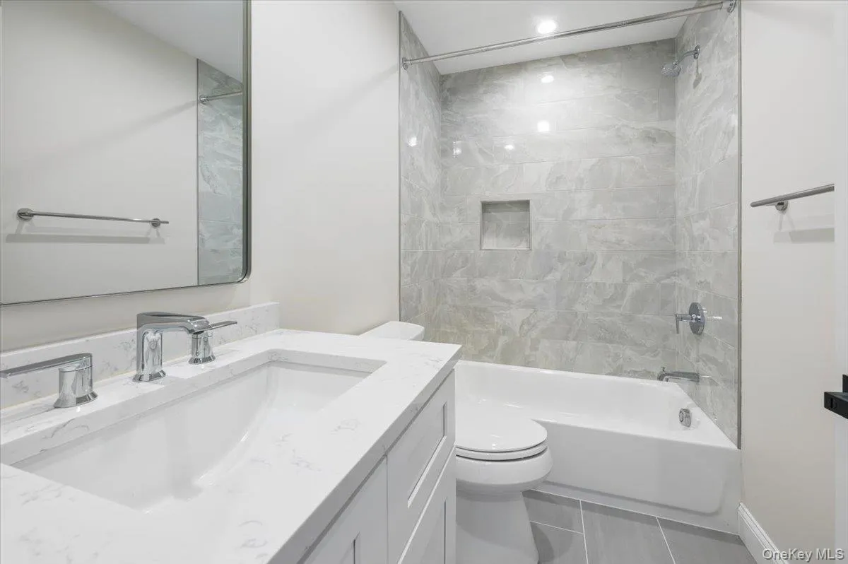87 Crystal Street, Harrison, NY, 3 Bedrooms Bedrooms, 5 Rooms Rooms,2 BathroomsBathrooms,Residential Lease,For Rent,Crystal,0,997631 87 Crystal Street, Harrison, NY, 3 Bedrooms Bedrooms, 5 Rooms Rooms,2 BathroomsBathrooms,Residential Lease,For Rent,Crystal,0,997631