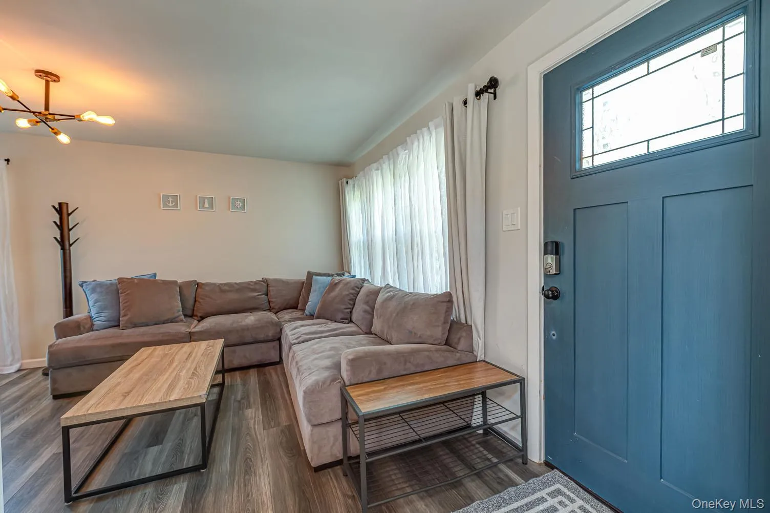 48 Springville Road, Southampton, NY, 3 Bedrooms Bedrooms, 9 Rooms Rooms,2 BathroomsBathrooms,Residential,For Rent,Springville,0,997632 48 Springville Road, Southampton, NY, 3 Bedrooms Bedrooms, 9 Rooms Rooms,2 BathroomsBathrooms,Residential,For Rent,Springville,0,997632