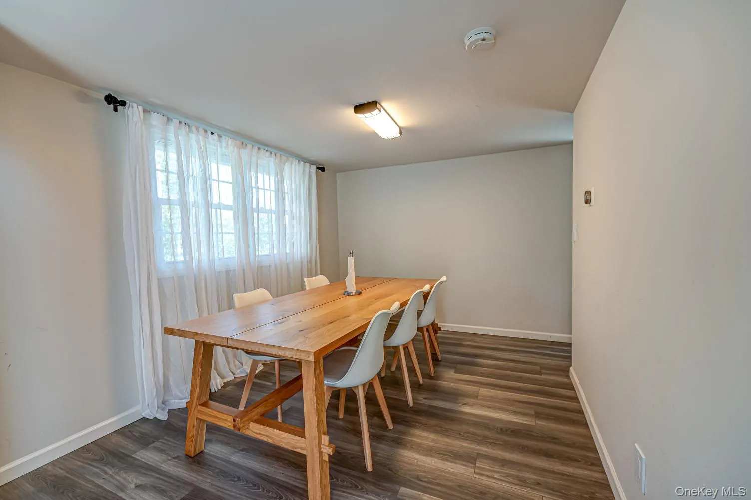 48 Springville Road, Southampton, NY, 3 Bedrooms Bedrooms, 9 Rooms Rooms,2 BathroomsBathrooms,Residential,For Rent,Springville,0,997632 48 Springville Road, Southampton, NY, 3 Bedrooms Bedrooms, 9 Rooms Rooms,2 BathroomsBathrooms,Residential,For Rent,Springville,0,997632