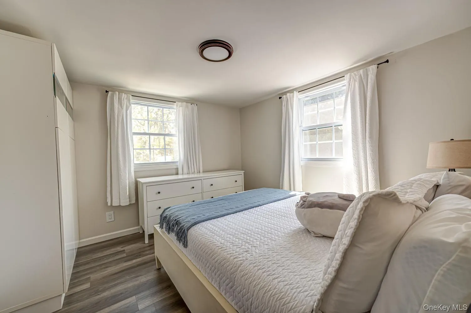 48 Springville Road, Southampton, NY, 3 Bedrooms Bedrooms, 9 Rooms Rooms,2 BathroomsBathrooms,Residential,For Rent,Springville,0,997632 48 Springville Road, Southampton, NY, 3 Bedrooms Bedrooms, 9 Rooms Rooms,2 BathroomsBathrooms,Residential,For Rent,Springville,0,997632