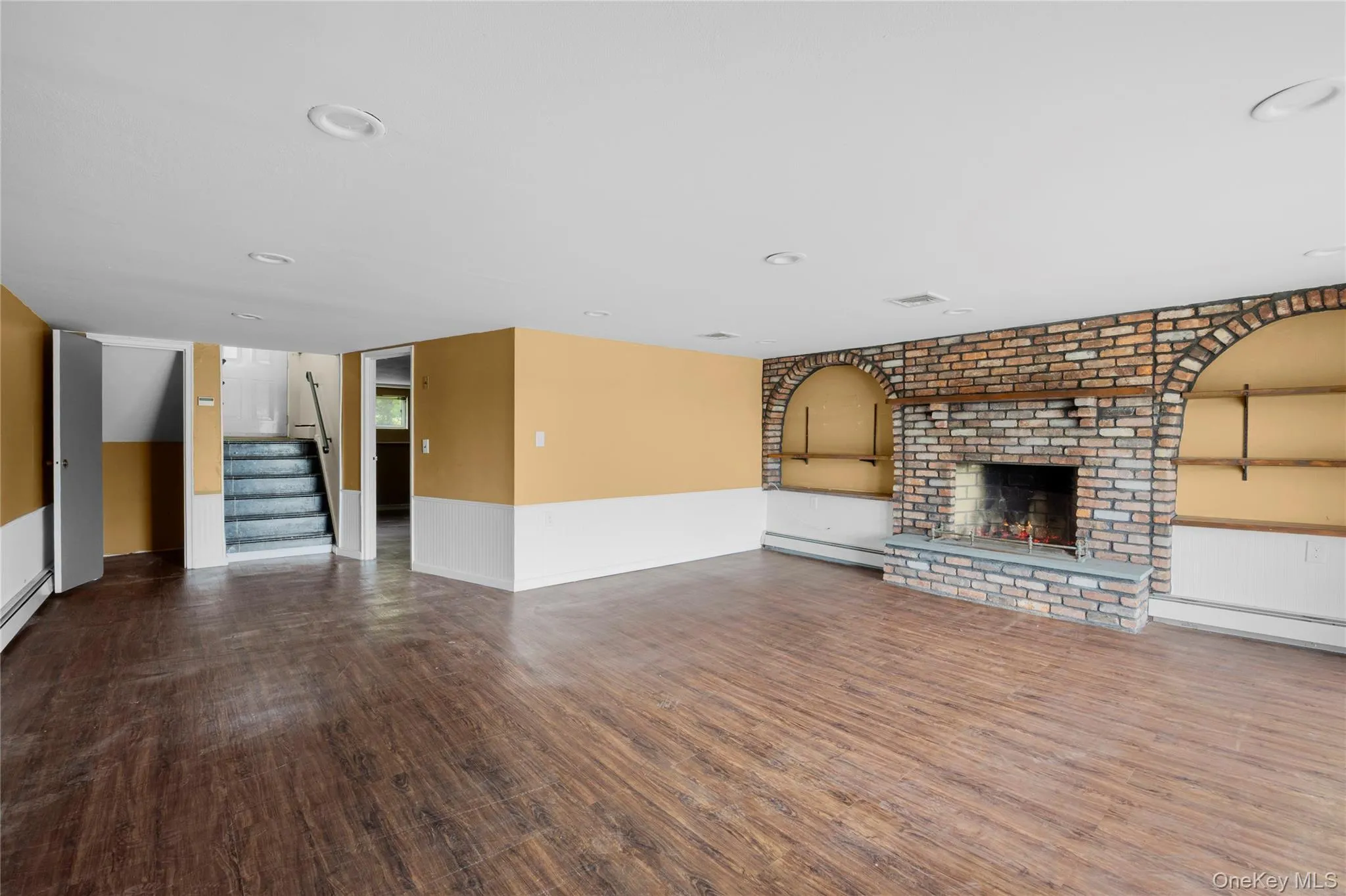 3386 Bertha Drive, Hempstead, NY, 5 Bedrooms Bedrooms, 9 Rooms Rooms,3 BathroomsBathrooms,Residential Sale,For Rent,Bertha,0,997640 3386 Bertha Drive, Hempstead, NY, 5 Bedrooms Bedrooms, 9 Rooms Rooms,3 BathroomsBathrooms,Residential Sale,For Rent,Bertha,0,997640