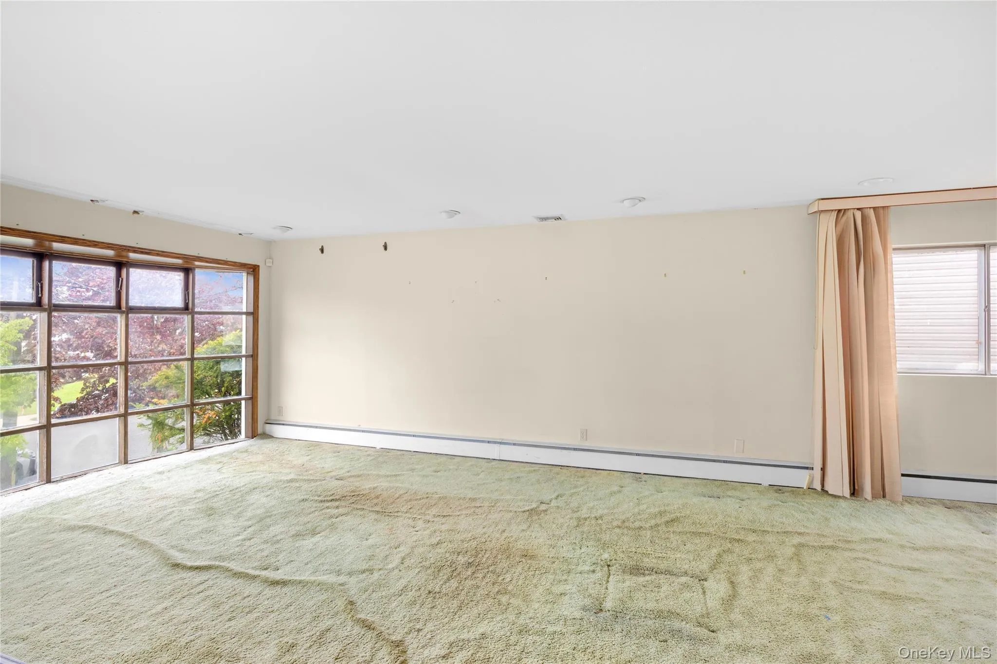 3386 Bertha Drive, Hempstead, NY, 5 Bedrooms Bedrooms, 9 Rooms Rooms,3 BathroomsBathrooms,Residential Sale,For Rent,Bertha,0,997640 3386 Bertha Drive, Hempstead, NY, 5 Bedrooms Bedrooms, 9 Rooms Rooms,3 BathroomsBathrooms,Residential Sale,For Rent,Bertha,0,997640