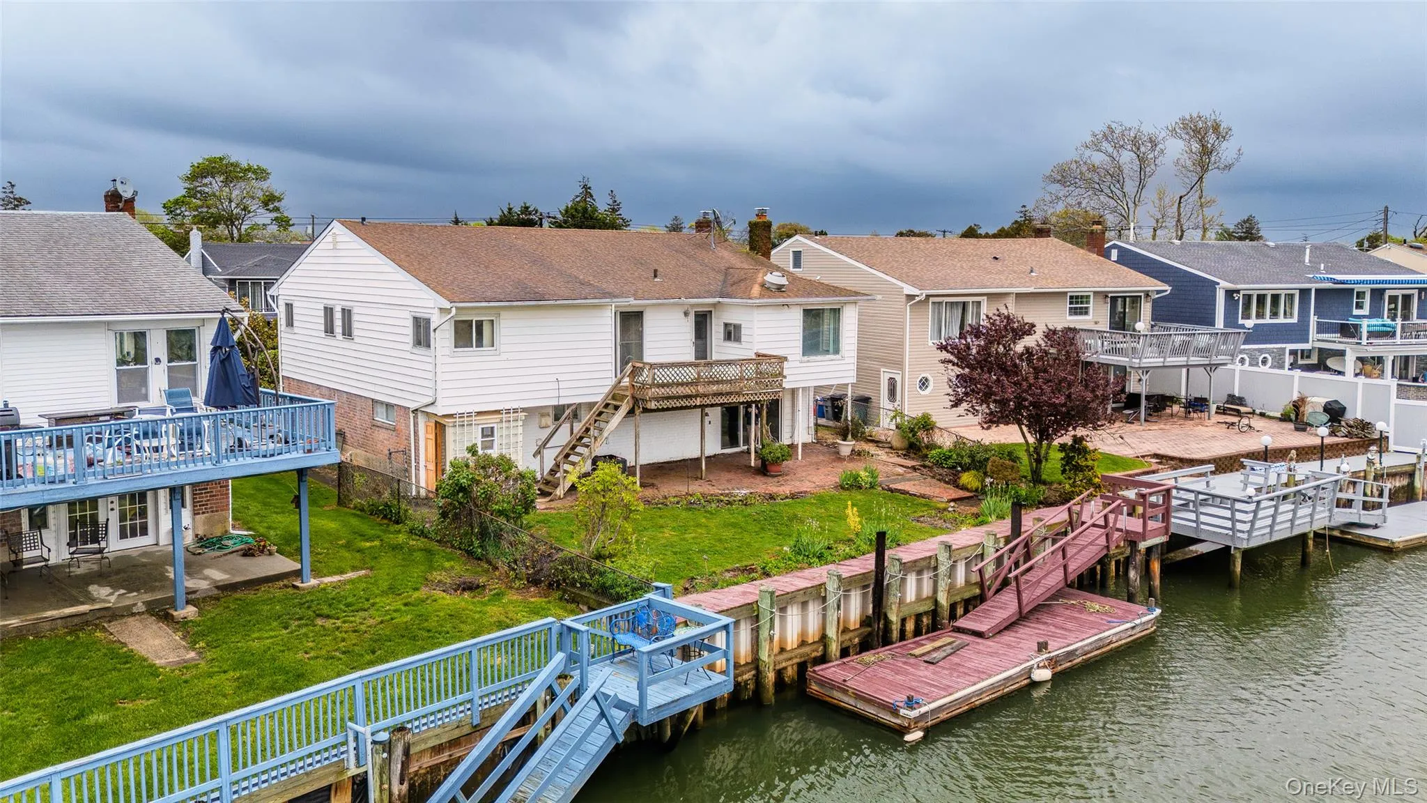 3386 Bertha Drive, Hempstead, NY, 5 Bedrooms Bedrooms, 9 Rooms Rooms,3 BathroomsBathrooms,Residential Sale,For Rent,Bertha,0,997640 3386 Bertha Drive, Hempstead, NY, 5 Bedrooms Bedrooms, 9 Rooms Rooms,3 BathroomsBathrooms,Residential Sale,For Rent,Bertha,0,997640