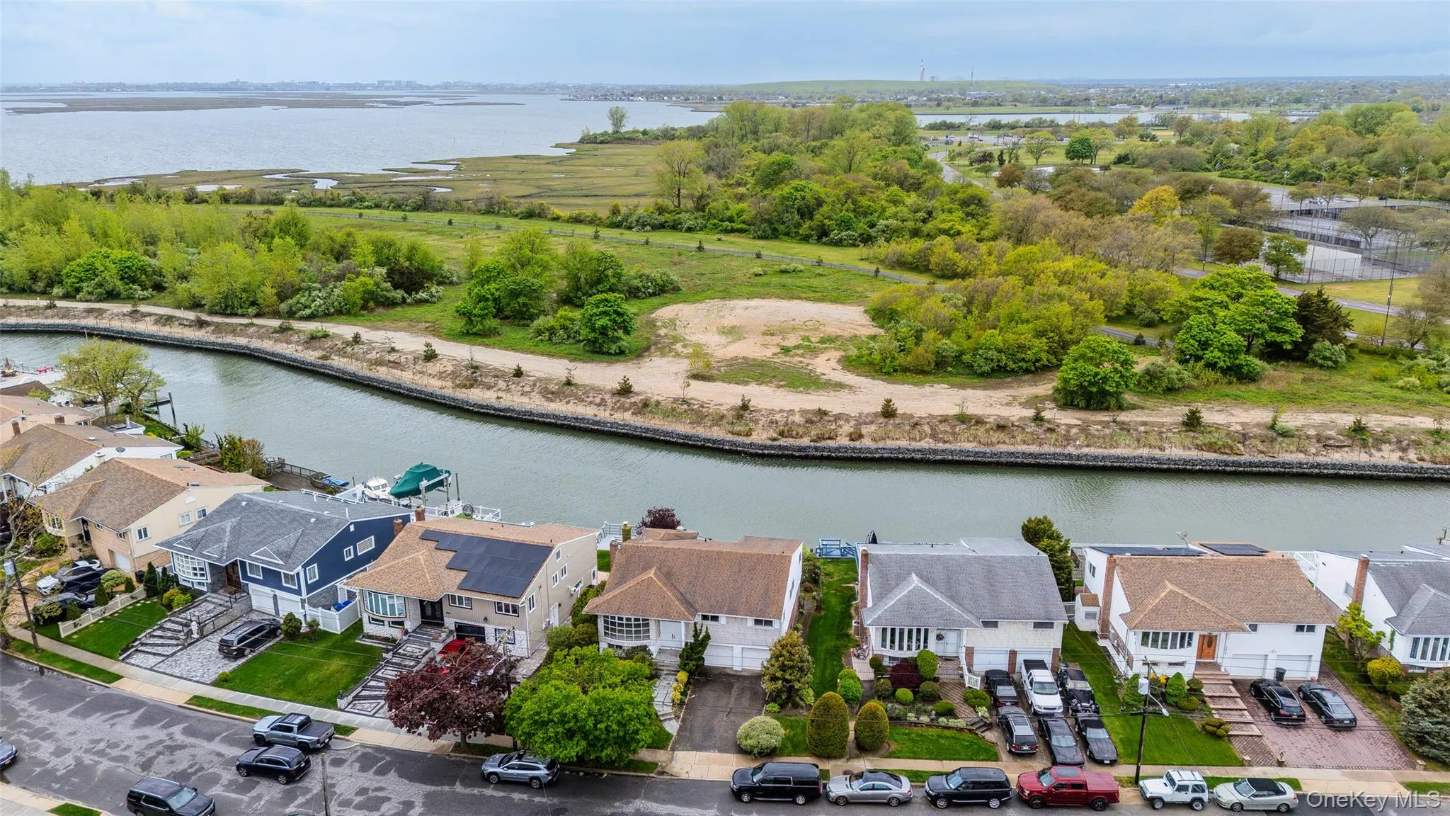 3386 Bertha Drive, Hempstead, NY, 5 Bedrooms Bedrooms, 9 Rooms Rooms,3 BathroomsBathrooms,Residential Sale,For Rent,Bertha,0,997640 3386 Bertha Drive, Hempstead, NY, 5 Bedrooms Bedrooms, 9 Rooms Rooms,3 BathroomsBathrooms,Residential Sale,For Rent,Bertha,0,997640