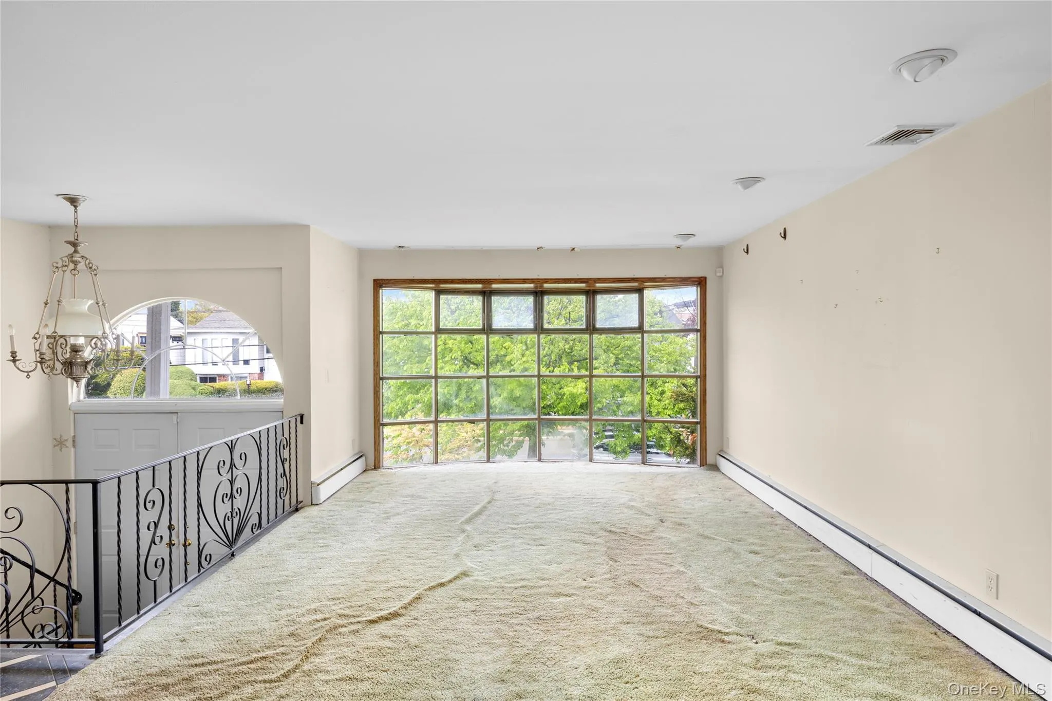 3386 Bertha Drive, Hempstead, NY, 5 Bedrooms Bedrooms, 9 Rooms Rooms,3 BathroomsBathrooms,Residential Sale,For Rent,Bertha,0,997640 3386 Bertha Drive, Hempstead, NY, 5 Bedrooms Bedrooms, 9 Rooms Rooms,3 BathroomsBathrooms,Residential Sale,For Rent,Bertha,0,997640