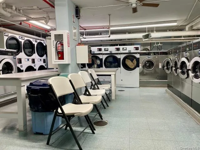 39-65 52nd Street, New York, NY, 1 Bedroom Bedrooms, 3 Rooms Rooms,1 BathroomBathrooms,Residential,For Rent,52nd,0,997643 39-65 52nd Street, New York, NY, 1 Bedroom Bedrooms, 3 Rooms Rooms,1 BathroomBathrooms,Residential,For Rent,52nd,0,997643