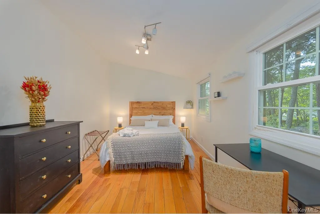 56 Bluff Avenue, Warwick (town), NY, 2 Bedrooms Bedrooms, 6 Rooms Rooms,1 BathroomBathrooms,Residential Lease,For Rent,Bluff,0,997652 56 Bluff Avenue, Warwick (town), NY, 2 Bedrooms Bedrooms, 6 Rooms Rooms,1 BathroomBathrooms,Residential Lease,For Rent,Bluff,0,997652
