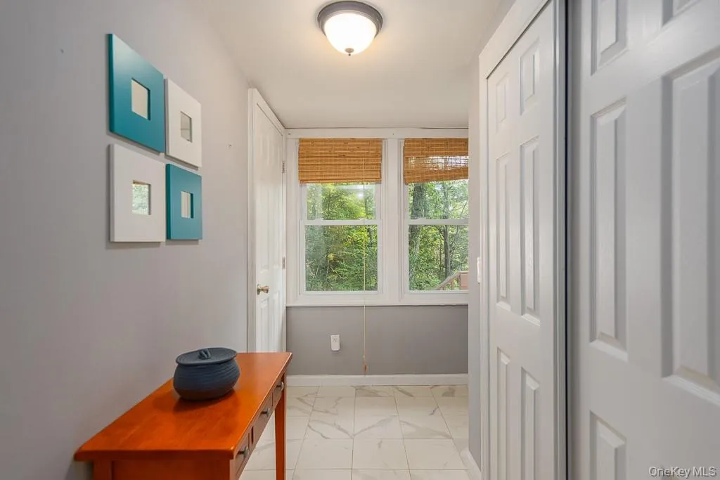 56 Bluff Avenue, Warwick (town), NY, 2 Bedrooms Bedrooms, 6 Rooms Rooms,1 BathroomBathrooms,Residential Lease,For Rent,Bluff,0,997652 56 Bluff Avenue, Warwick (town), NY, 2 Bedrooms Bedrooms, 6 Rooms Rooms,1 BathroomBathrooms,Residential Lease,For Rent,Bluff,0,997652