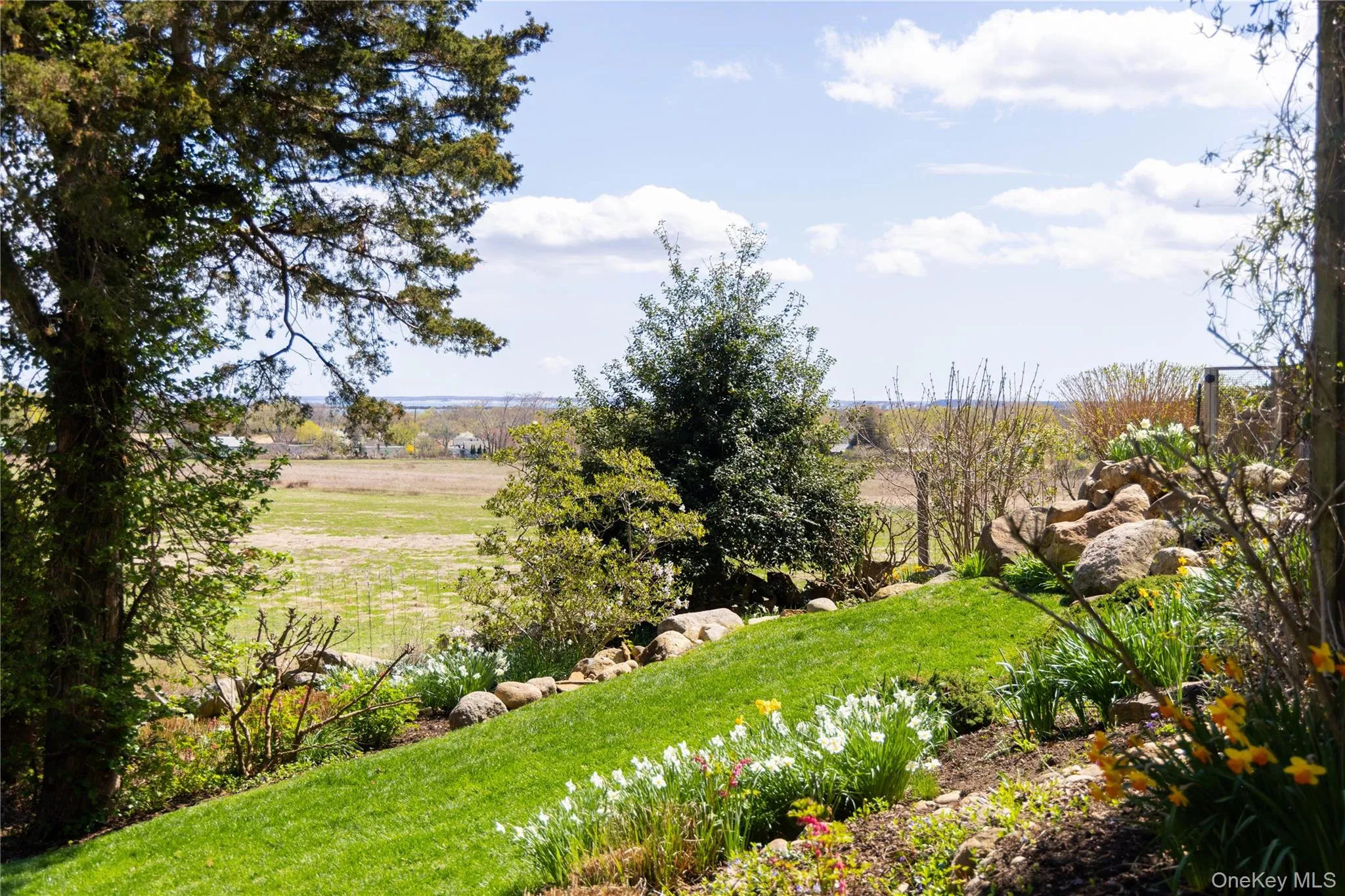255 View Drive, Southold, NY, 3 Bedrooms Bedrooms, 7 Rooms Rooms,3 BathroomsBathrooms,Residential,For Rent,View,0,997654 255 View Drive, Southold, NY, 3 Bedrooms Bedrooms, 7 Rooms Rooms,3 BathroomsBathrooms,Residential,For Rent,View,0,997654