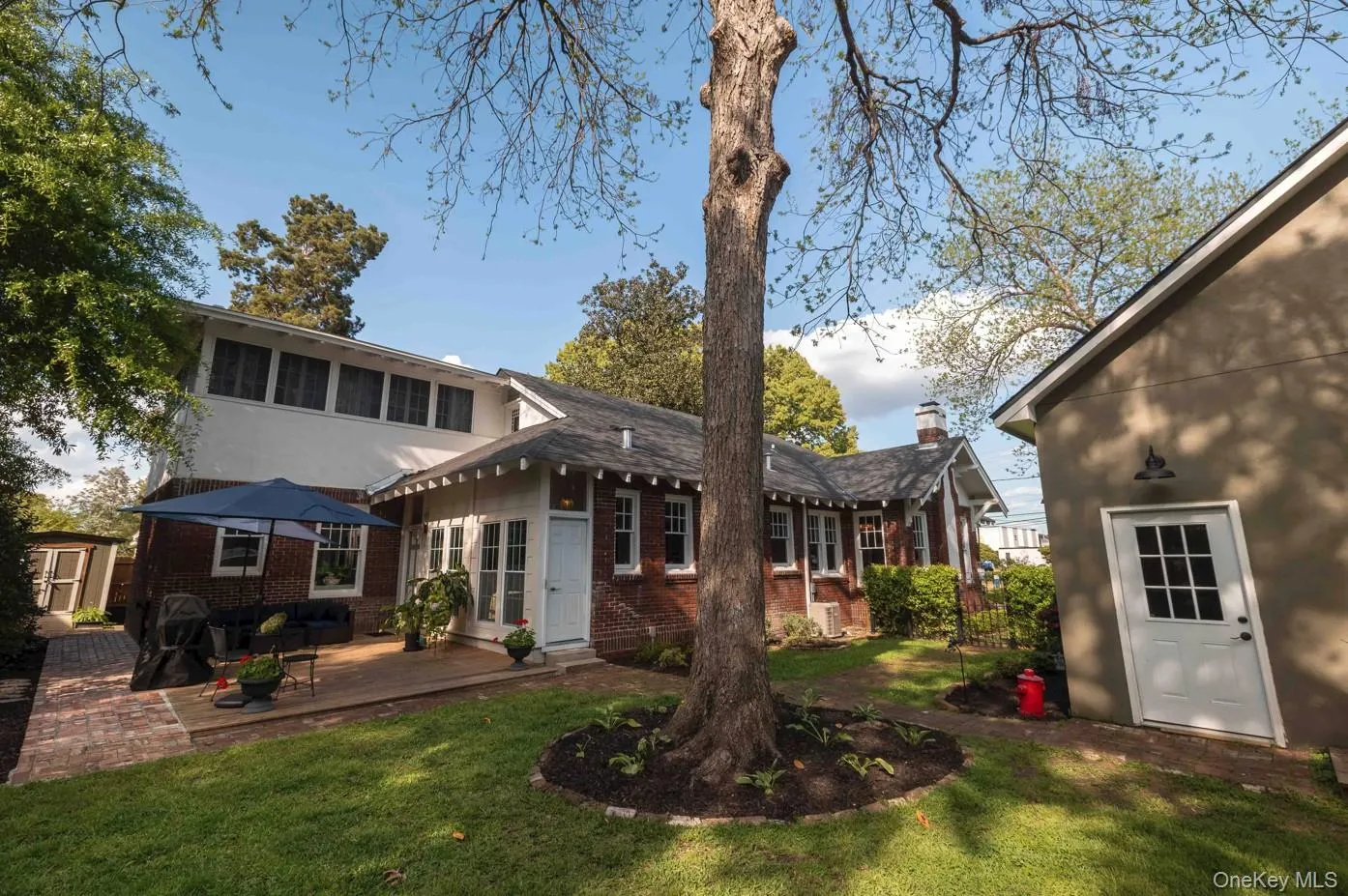 1415 3rd Avenue, Out Of Area, GA, 4 Bedrooms Bedrooms, 11 Rooms Rooms,3 BathroomsBathrooms,Residential,For Rent,3rd,0,997662 1415 3rd Avenue, Out Of Area, GA, 4 Bedrooms Bedrooms, 11 Rooms Rooms,3 BathroomsBathrooms,Residential,For Rent,3rd,0,997662