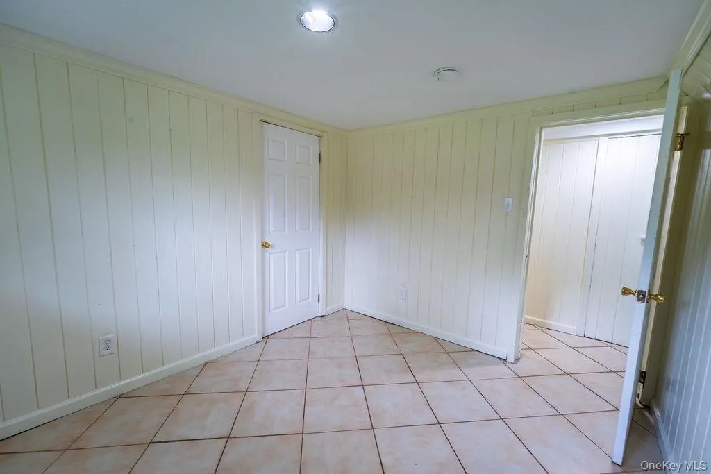 5 Idlewild Drive, Hyde Park, NY, 5 Bedrooms Bedrooms, 14 Rooms Rooms,3 BathroomsBathrooms,Residential Lease,For Rent,Idlewild,0,997670 5 Idlewild Drive, Hyde Park, NY, 5 Bedrooms Bedrooms, 14 Rooms Rooms,3 BathroomsBathrooms,Residential Lease,For Rent,Idlewild,0,997670