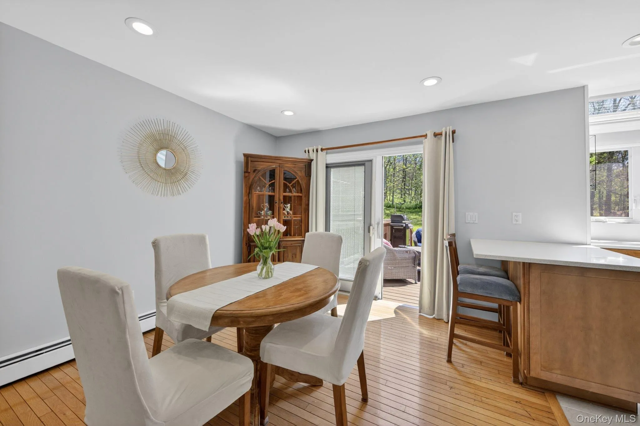 8 Franklin Place, Blooming Grove, NY, 2 Bedrooms Bedrooms, 7 Rooms Rooms,1 BathroomBathrooms,Residential,For Rent,Franklin,0,997671 8 Franklin Place, Blooming Grove, NY, 2 Bedrooms Bedrooms, 7 Rooms Rooms,1 BathroomBathrooms,Residential,For Rent,Franklin,0,997671