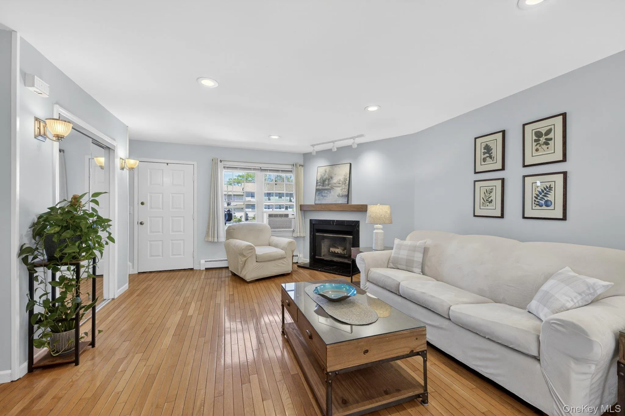 8 Franklin Place, Blooming Grove, NY, 2 Bedrooms Bedrooms, 7 Rooms Rooms,1 BathroomBathrooms,Residential,For Rent,Franklin,0,997671 8 Franklin Place, Blooming Grove, NY, 2 Bedrooms Bedrooms, 7 Rooms Rooms,1 BathroomBathrooms,Residential,For Rent,Franklin,0,997671