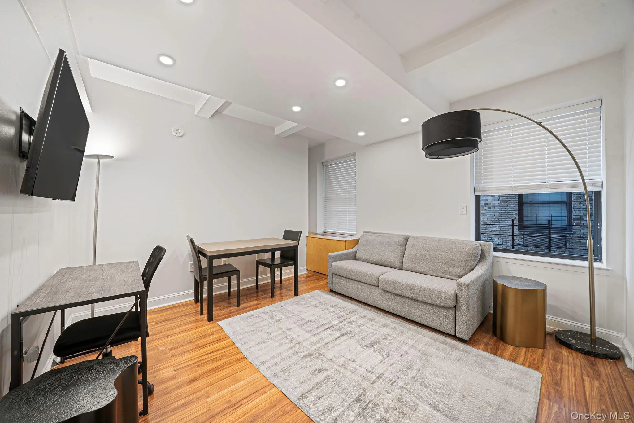 150 W 51st St, New York, NY, 1 Bedroom Bedrooms, 2 Rooms Rooms,1 BathroomBathrooms,Residential Lease,For Rent,51st St,0,997675 150 W 51st St, New York, NY, 1 Bedroom Bedrooms, 2 Rooms Rooms,1 BathroomBathrooms,Residential Lease,For Rent,51st St,0,997675