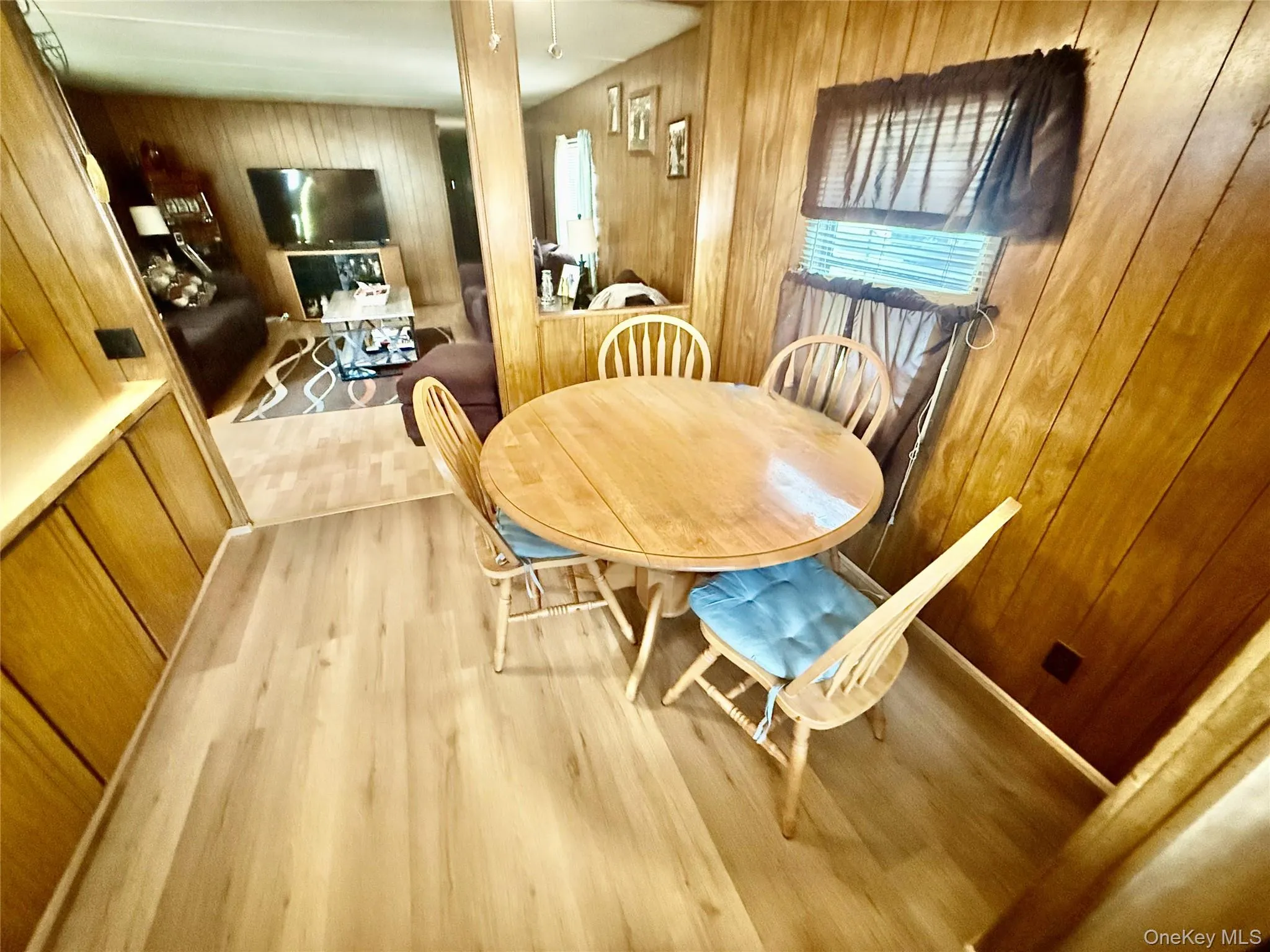 822 Lark Lane, Deerpark, NY, 3 Bedrooms Bedrooms, 7 Rooms Rooms,1 BathroomBathrooms,Residential Sale,For Rent,Lark,0,997685 822 Lark Lane, Deerpark, NY, 3 Bedrooms Bedrooms, 7 Rooms Rooms,1 BathroomBathrooms,Residential Sale,For Rent,Lark,0,997685