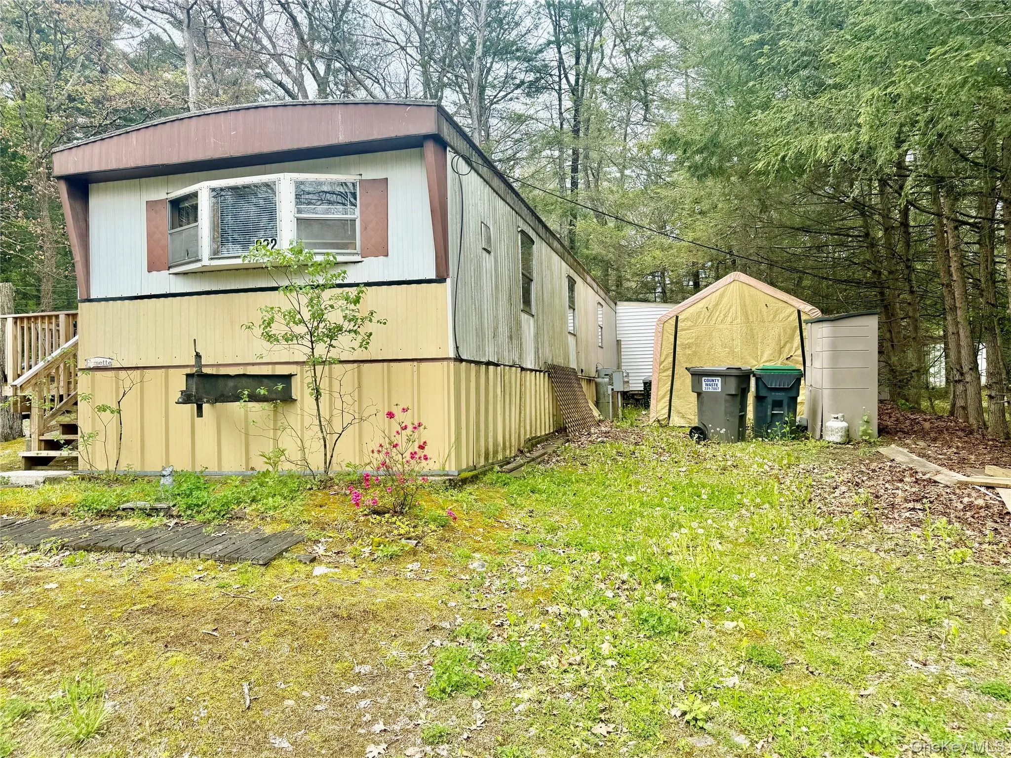 822 Lark Lane, Deerpark, NY, 3 Bedrooms Bedrooms, 7 Rooms Rooms,1 BathroomBathrooms,Residential Sale,For Rent,Lark,0,997685 822 Lark Lane, Deerpark, NY, 3 Bedrooms Bedrooms, 7 Rooms Rooms,1 BathroomBathrooms,Residential Sale,For Rent,Lark,0,997685