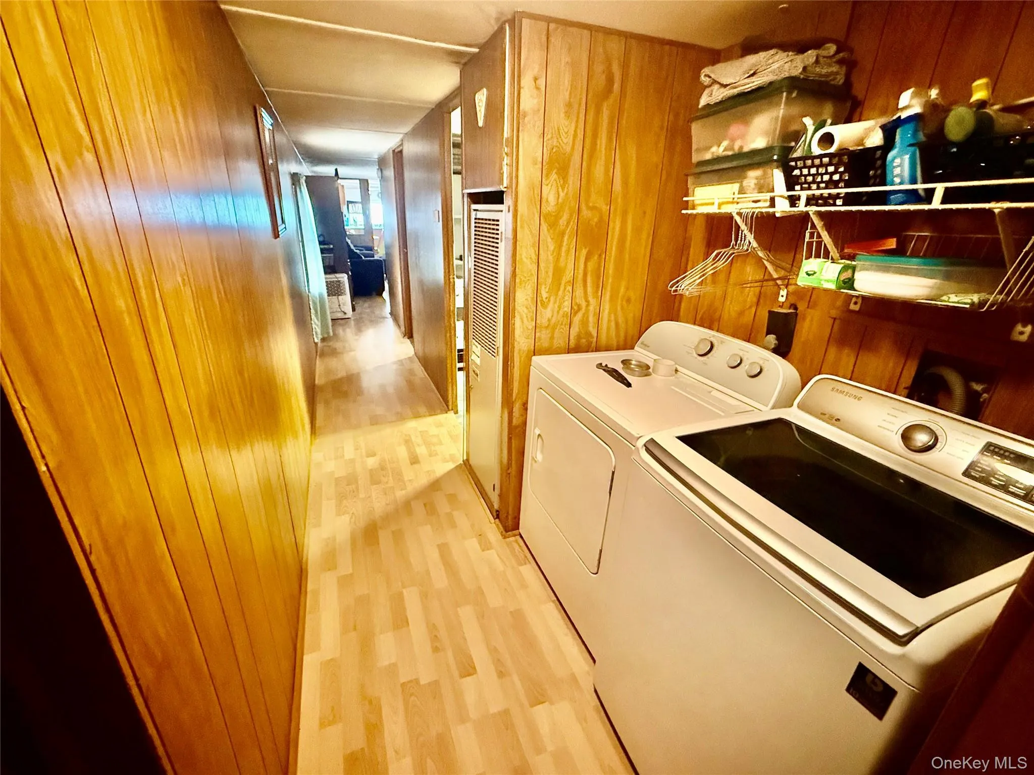 822 Lark Lane, Deerpark, NY, 3 Bedrooms Bedrooms, 7 Rooms Rooms,1 BathroomBathrooms,Residential Sale,For Rent,Lark,0,997685 822 Lark Lane, Deerpark, NY, 3 Bedrooms Bedrooms, 7 Rooms Rooms,1 BathroomBathrooms,Residential Sale,For Rent,Lark,0,997685