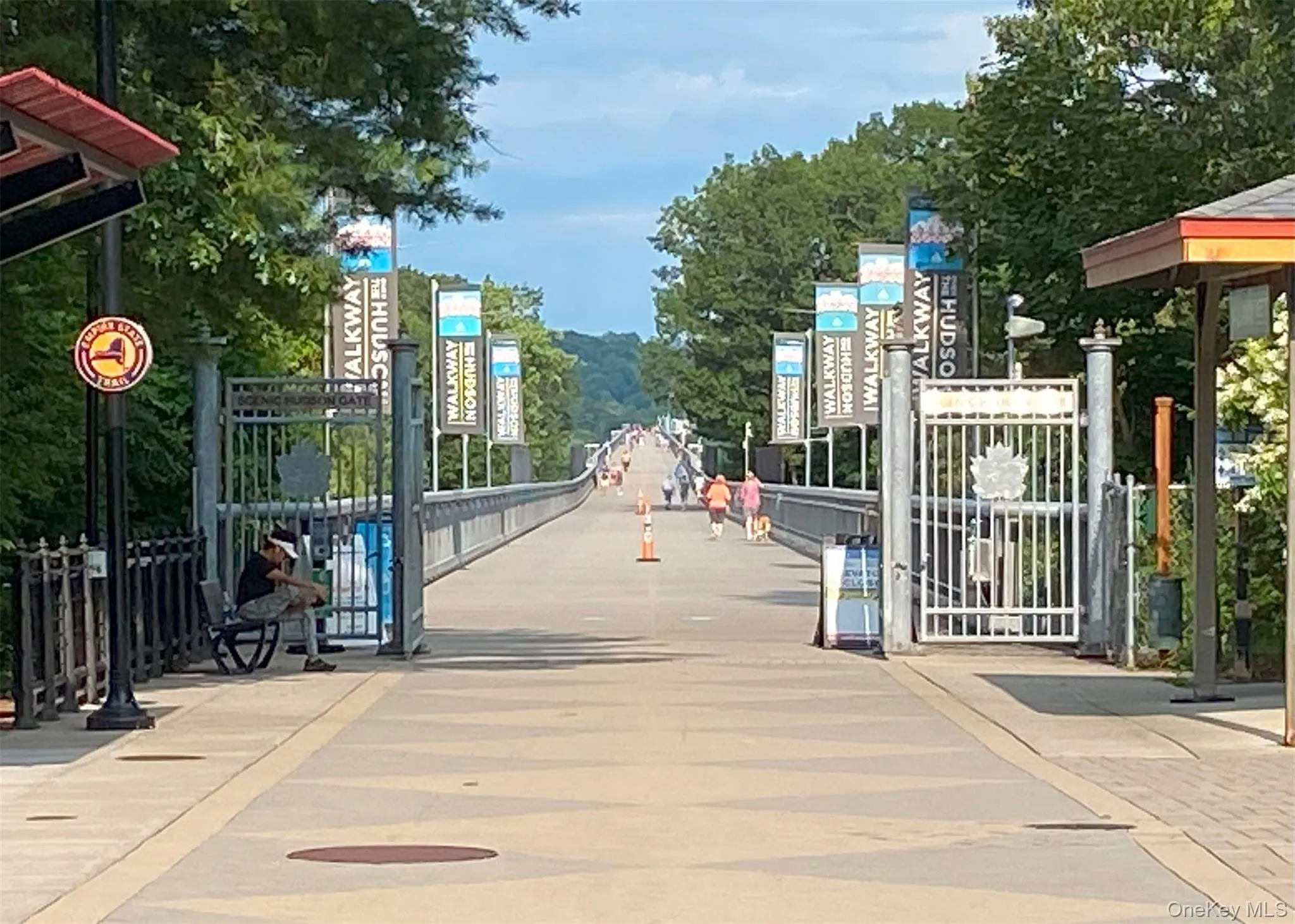Area recreation includes the unique Walkway Over the Hudson state park just six miles away. Area recreation includes the unique Walkway Over the Hudson state park just six miles away.