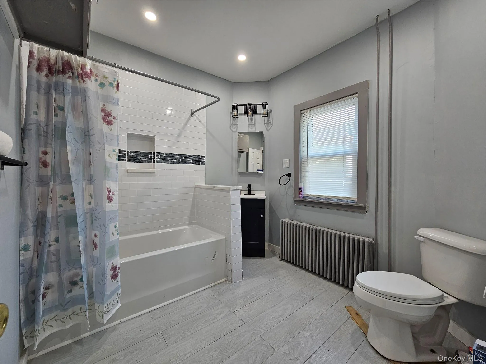 704 Tower Avenue, Montgomery, NY, 2 Bedrooms Bedrooms, 6 Rooms Rooms,1 BathroomBathrooms,Residential Lease,For Rent,Tower,0,997691 704 Tower Avenue, Montgomery, NY, 2 Bedrooms Bedrooms, 6 Rooms Rooms,1 BathroomBathrooms,Residential Lease,For Rent,Tower,0,997691