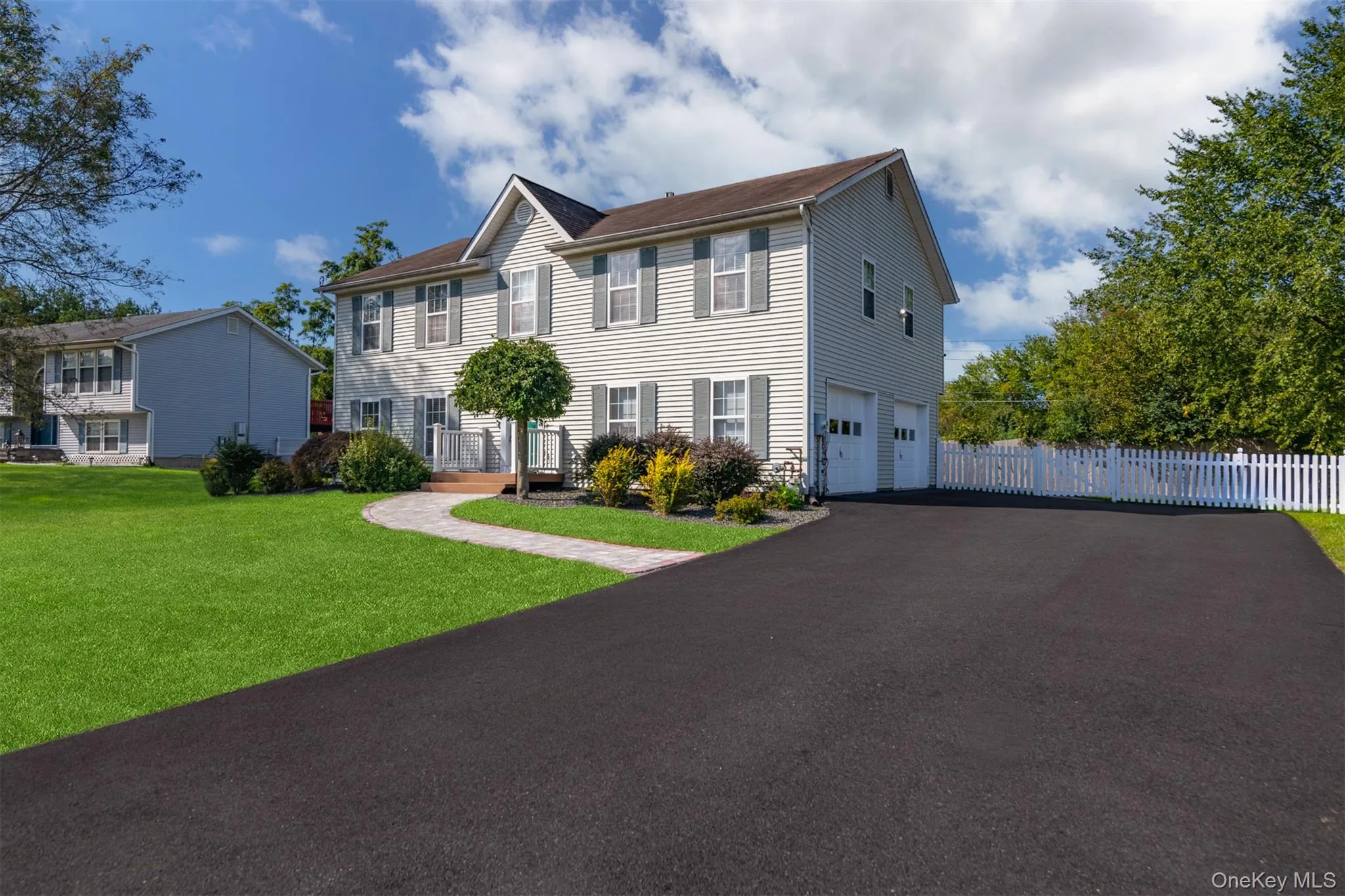 8 Bernadette Way, Blooming Grove, NY, 3 Bedrooms Bedrooms, 9 Rooms Rooms,3 BathroomsBathrooms,Residential,For Rent,Bernadette,0,997695 8 Bernadette Way, Blooming Grove, NY, 3 Bedrooms Bedrooms, 9 Rooms Rooms,3 BathroomsBathrooms,Residential,For Rent,Bernadette,0,997695