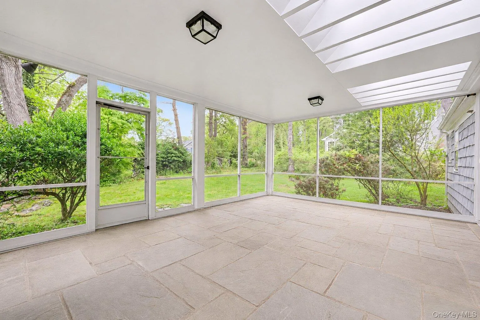 6 Hidden Green Lane, Mamaroneck, NY, 4 Bedrooms Bedrooms, 9 Rooms Rooms,3 BathroomsBathrooms,Residential Lease,For Rent,Hidden Green,0,997699 6 Hidden Green Lane, Mamaroneck, NY, 4 Bedrooms Bedrooms, 9 Rooms Rooms,3 BathroomsBathrooms,Residential Lease,For Rent,Hidden Green,0,997699