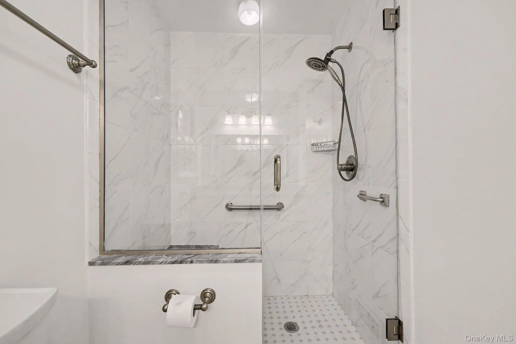 6 Hidden Green Lane, Mamaroneck, NY, 4 Bedrooms Bedrooms, 9 Rooms Rooms,3 BathroomsBathrooms,Residential Lease,For Rent,Hidden Green,0,997699 6 Hidden Green Lane, Mamaroneck, NY, 4 Bedrooms Bedrooms, 9 Rooms Rooms,3 BathroomsBathrooms,Residential Lease,For Rent,Hidden Green,0,997699