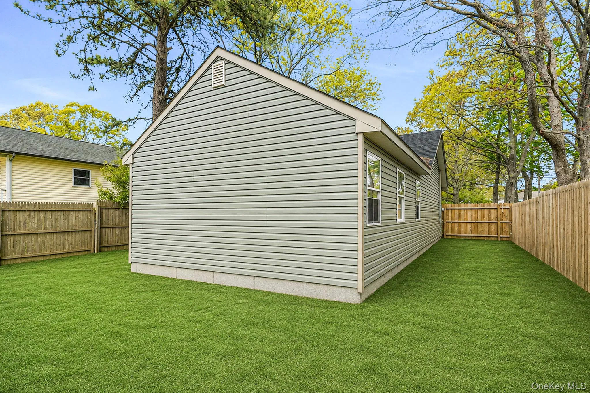 332 Commack Road, Brookhaven, NY, 3 Bedrooms Bedrooms, 5 Rooms Rooms,1 BathroomBathrooms,Residential,For Rent,Commack,0,997701 332 Commack Road, Brookhaven, NY, 3 Bedrooms Bedrooms, 5 Rooms Rooms,1 BathroomBathrooms,Residential,For Rent,Commack,0,997701
