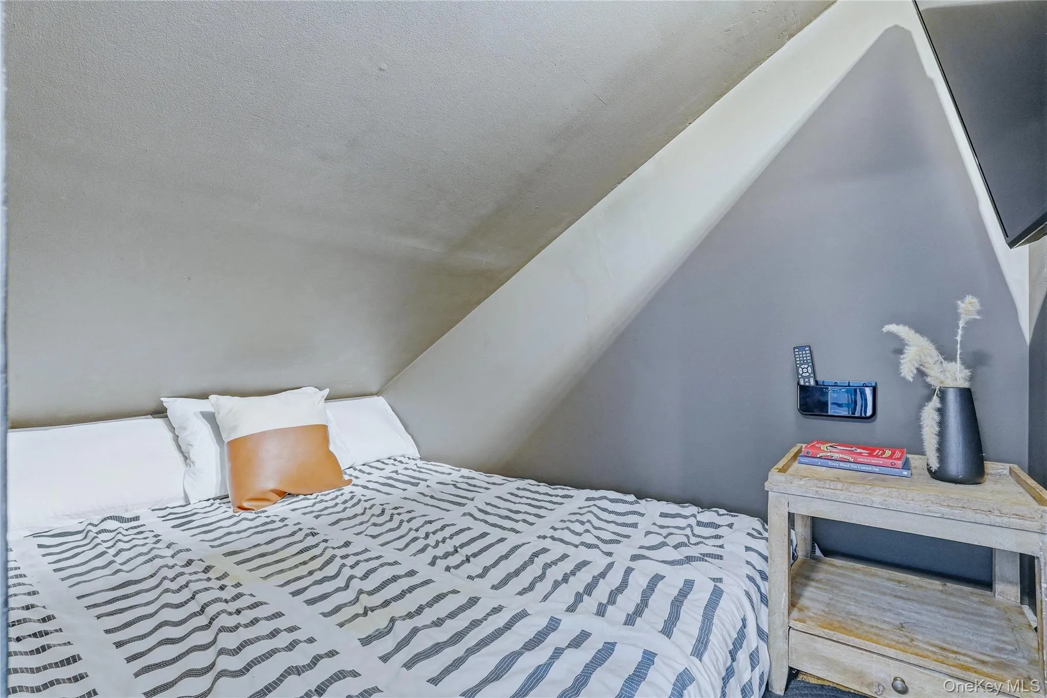 36 Forbus Street, Poughkeepsie, NY, 3 Bedrooms Bedrooms, 10 Rooms Rooms,1 BathroomBathrooms,Residential,For Rent,Forbus,0,997702 36 Forbus Street, Poughkeepsie, NY, 3 Bedrooms Bedrooms, 10 Rooms Rooms,1 BathroomBathrooms,Residential,For Rent,Forbus,0,997702
