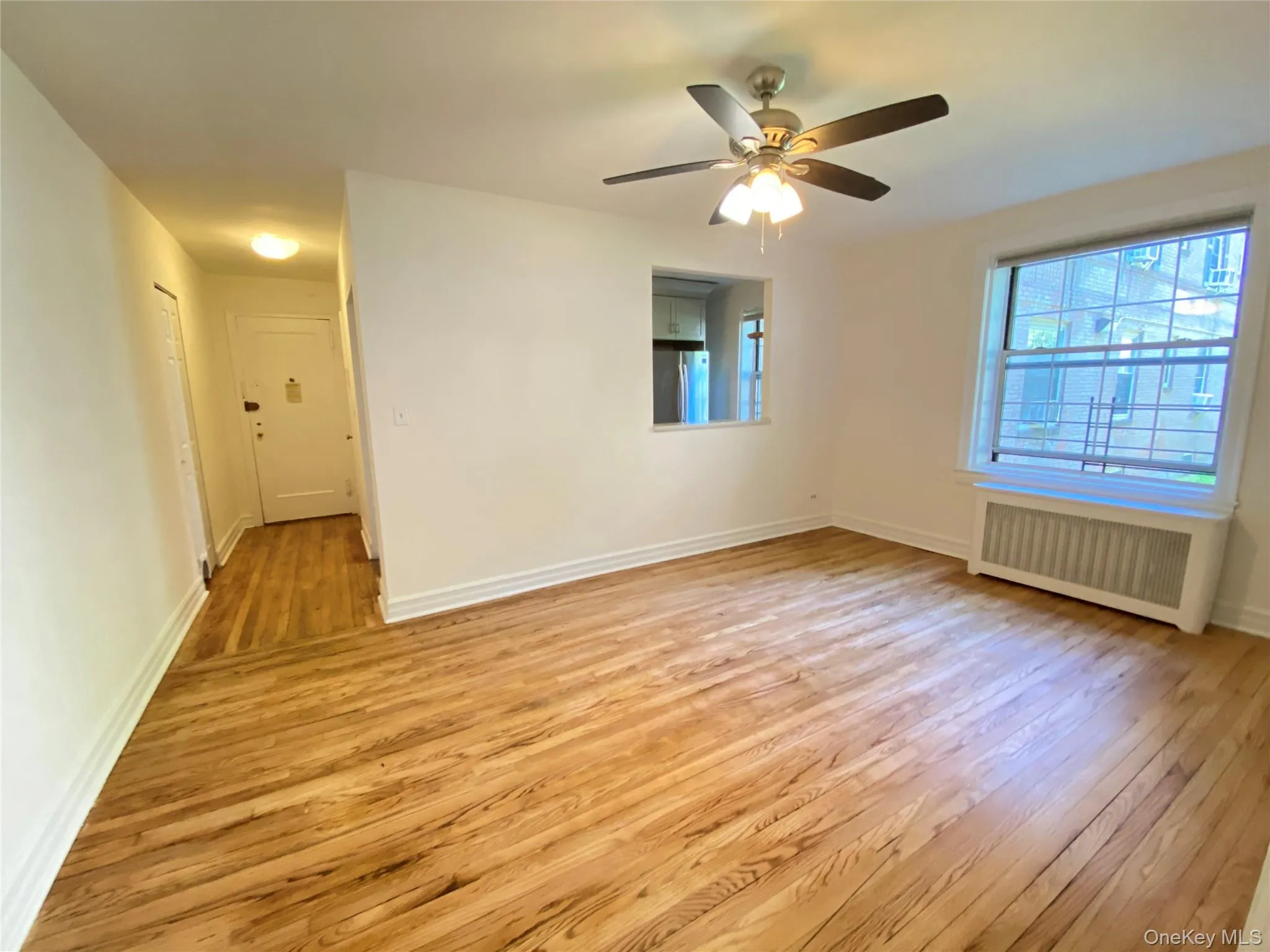 55-23 31st Avenue, New York, NY, 1 Bedroom Bedrooms, 3 Rooms Rooms,1 BathroomBathrooms,Residential Sale,For Rent,31st,0,997704 55-23 31st Avenue, New York, NY, 1 Bedroom Bedrooms, 3 Rooms Rooms,1 BathroomBathrooms,Residential Sale,For Rent,31st,0,997704