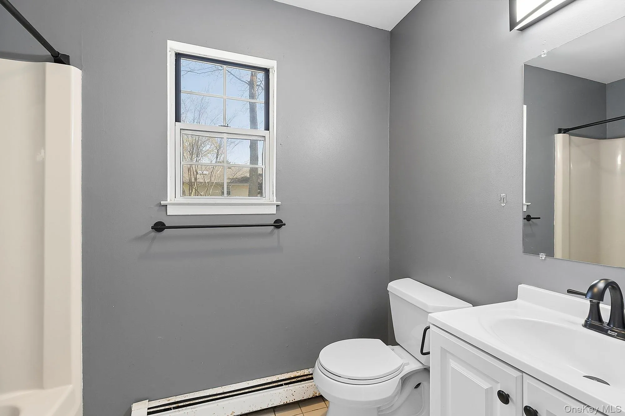 65 16th Street, Riverhead, NY, 5 Bedrooms Bedrooms, 10 Rooms Rooms,2 BathroomsBathrooms,Residential Lease,For Rent,16th,0,997707 65 16th Street, Riverhead, NY, 5 Bedrooms Bedrooms, 10 Rooms Rooms,2 BathroomsBathrooms,Residential Lease,For Rent,16th,0,997707