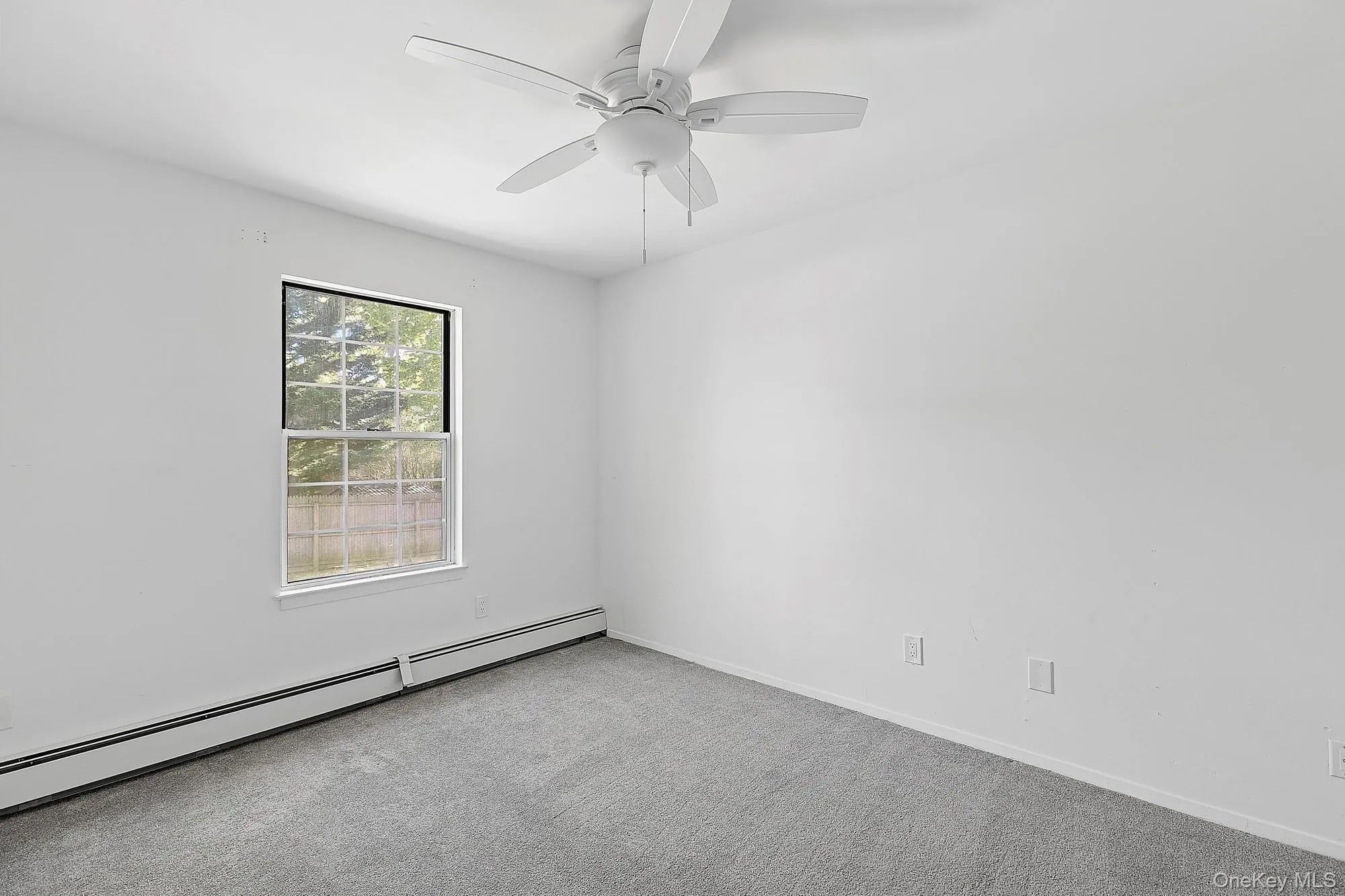 65 16th Street, Riverhead, NY, 5 Bedrooms Bedrooms, 10 Rooms Rooms,2 BathroomsBathrooms,Residential Lease,For Rent,16th,0,997707 65 16th Street, Riverhead, NY, 5 Bedrooms Bedrooms, 10 Rooms Rooms,2 BathroomsBathrooms,Residential Lease,For Rent,16th,0,997707