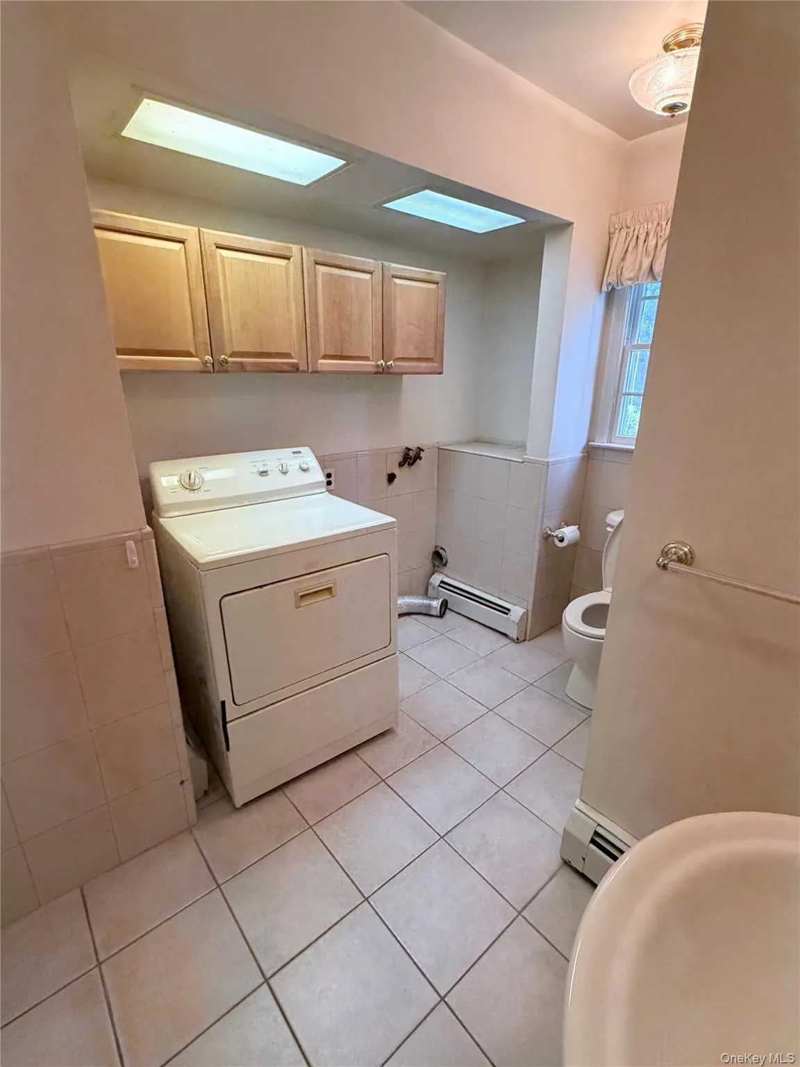 216 Maple Avenue, Monroe, NY, 4 Bedrooms Bedrooms, 12 Rooms Rooms,2 BathroomsBathrooms,Residential Lease,For Rent,Maple,0,997713 216 Maple Avenue, Monroe, NY, 4 Bedrooms Bedrooms, 12 Rooms Rooms,2 BathroomsBathrooms,Residential Lease,For Rent,Maple,0,997713