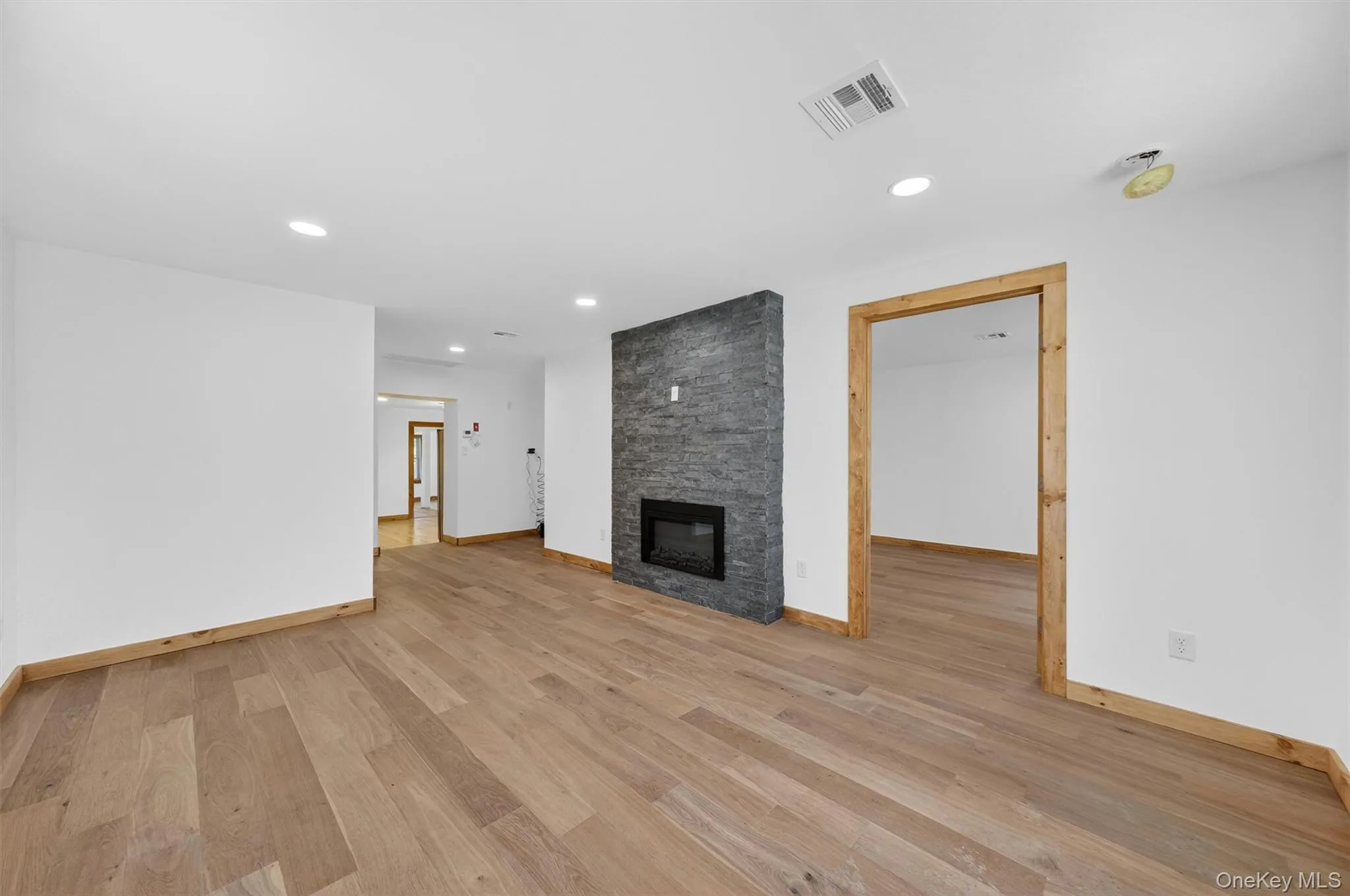 71 Blacks Road, Kingston (town), NY, 3 Bedrooms Bedrooms, 7 Rooms Rooms,1 BathroomBathrooms,Residential,For Rent,Blacks,0,997718 71 Blacks Road, Kingston (town), NY, 3 Bedrooms Bedrooms, 7 Rooms Rooms,1 BathroomBathrooms,Residential,For Rent,Blacks,0,997718