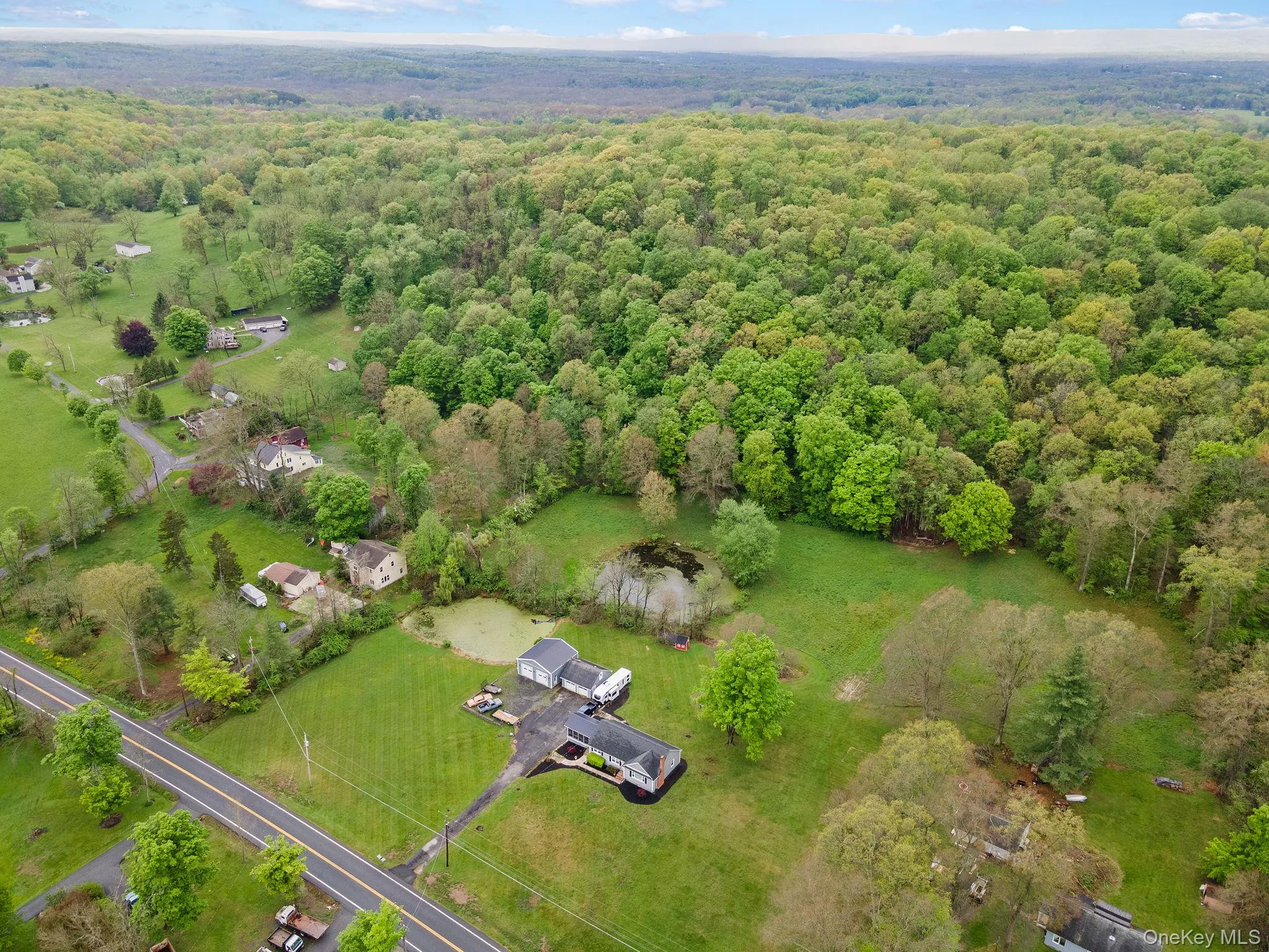 1327 County Route 17, Crawford, NY, 3 Bedrooms Bedrooms, 6 Rooms Rooms,1 BathroomBathrooms,Residential,For Rent,County Route 17,0,997719 1327 County Route 17, Crawford, NY, 3 Bedrooms Bedrooms, 6 Rooms Rooms,1 BathroomBathrooms,Residential,For Rent,County Route 17,0,997719