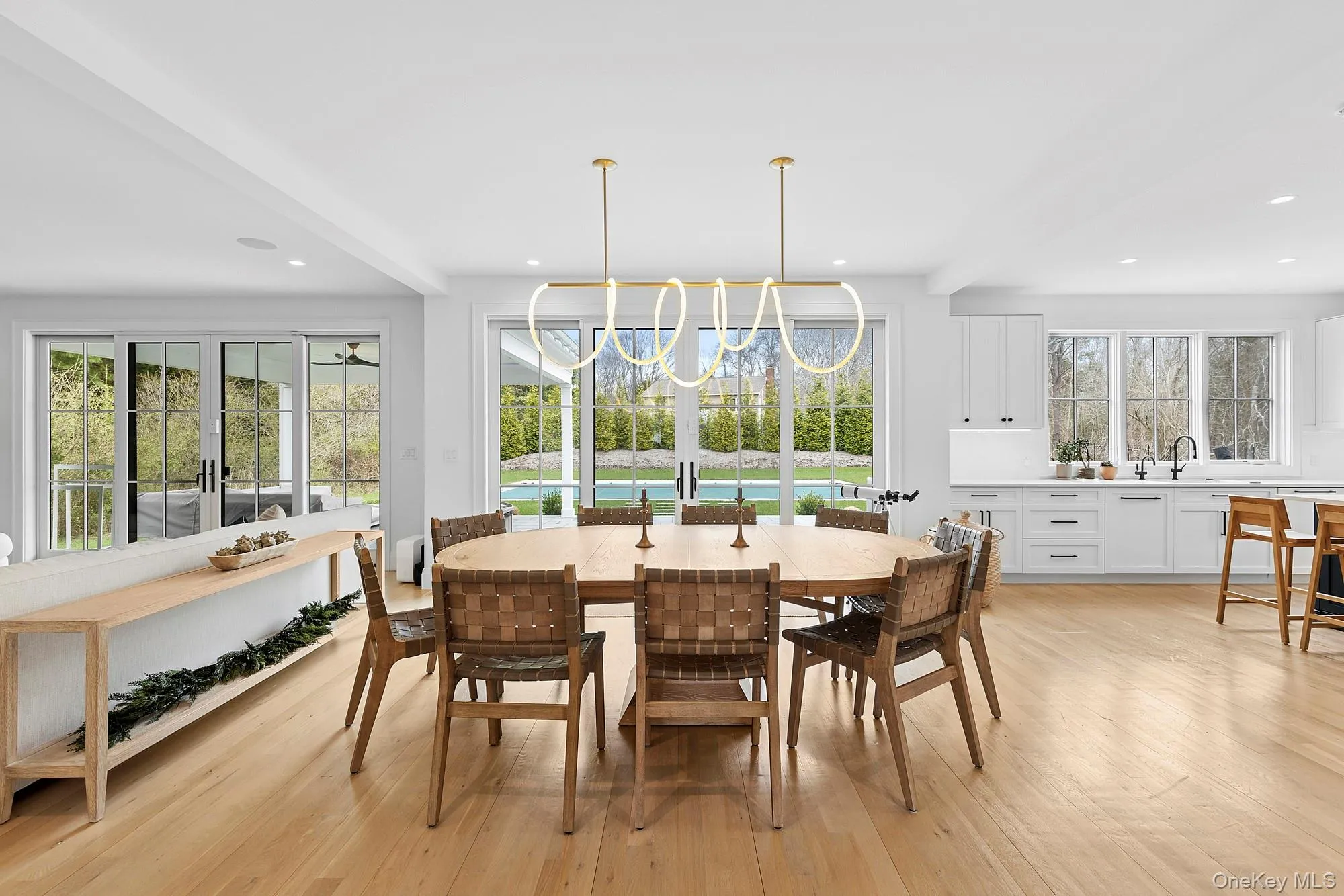 8 Sweetgrass Road, Southampton, NY, 5 Bedrooms Bedrooms, 14 Rooms Rooms,4 BathroomsBathrooms,Residential Lease,For Rent,Sweetgrass,0,997725 8 Sweetgrass Road, Southampton, NY, 5 Bedrooms Bedrooms, 14 Rooms Rooms,4 BathroomsBathrooms,Residential Lease,For Rent,Sweetgrass,0,997725